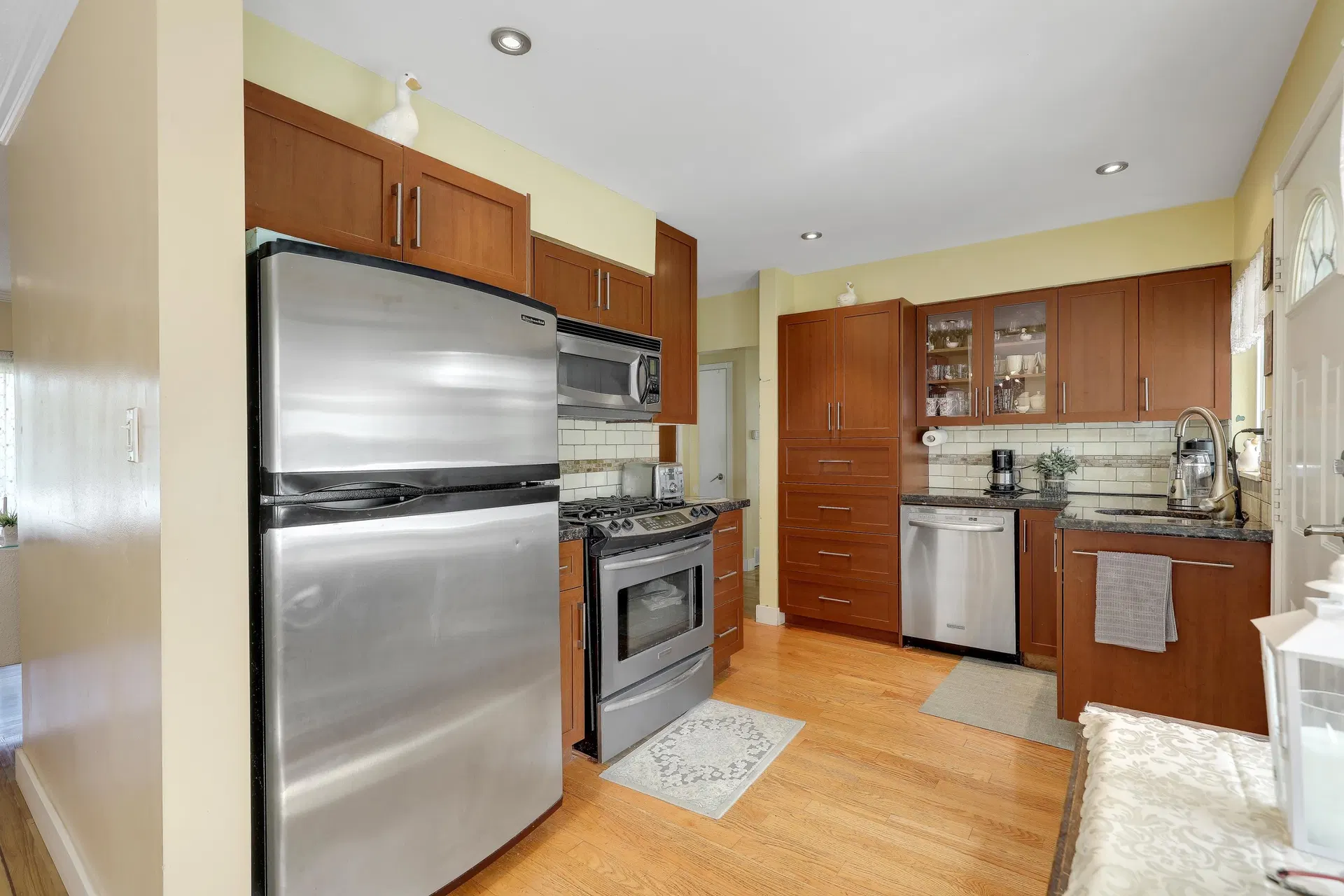 Photo 2 of 40 at 11230 Lansdowne Drive