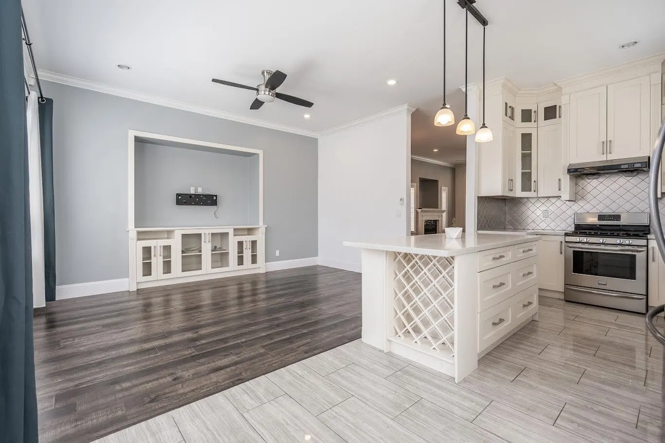 Photo 4 of 23 at Upper – 12898 60th Ave