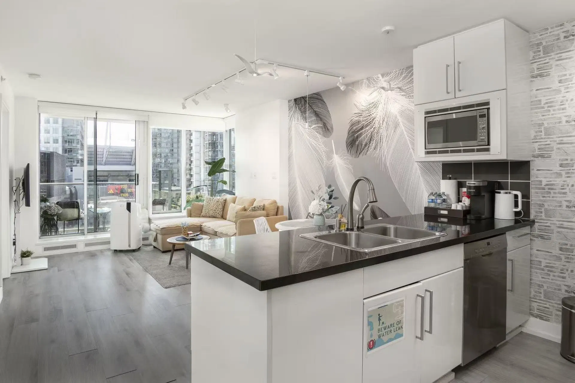 #1107 – 689 Abbott Street