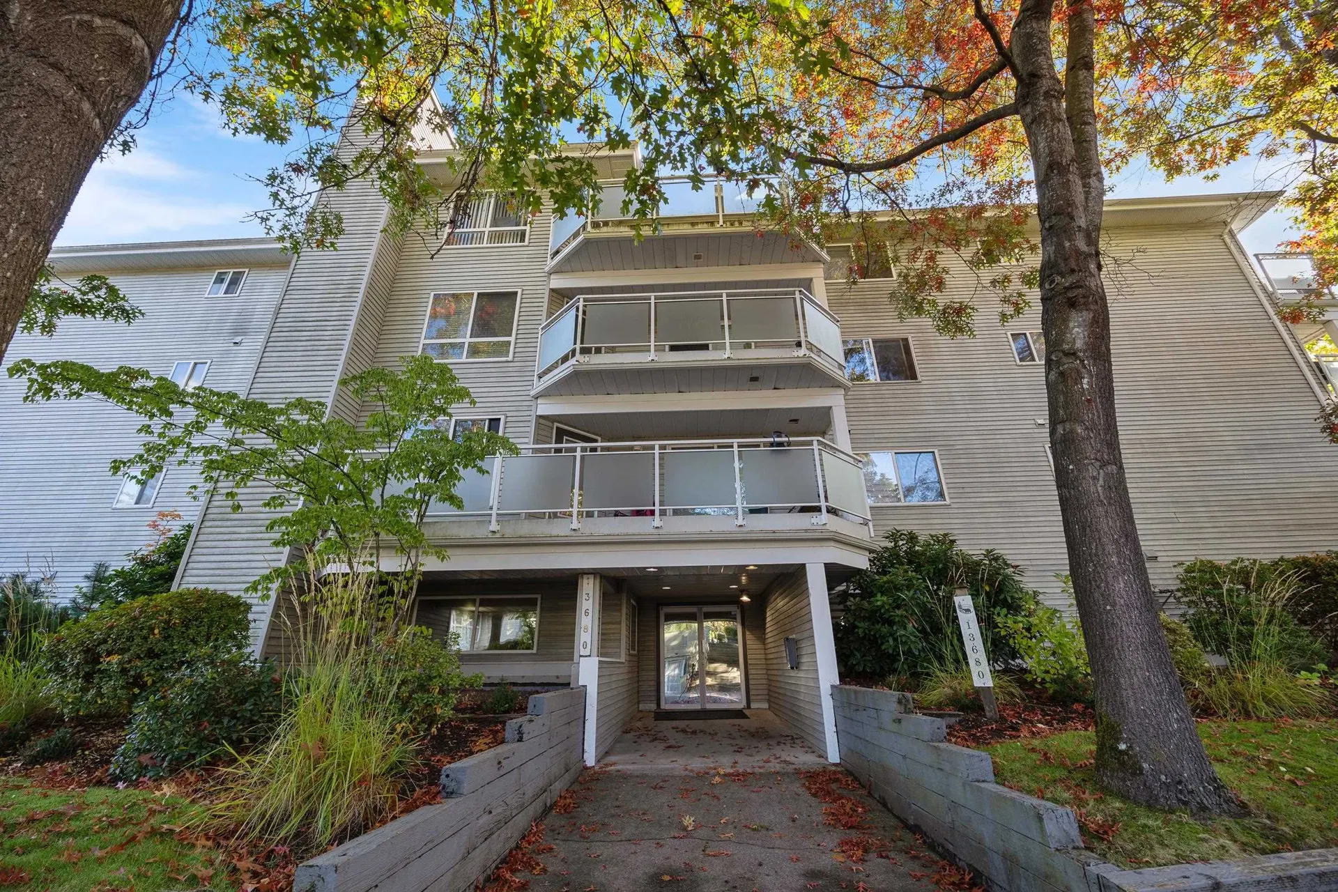 Photo 1 of 40 at #301 – 13680 84 Avenue