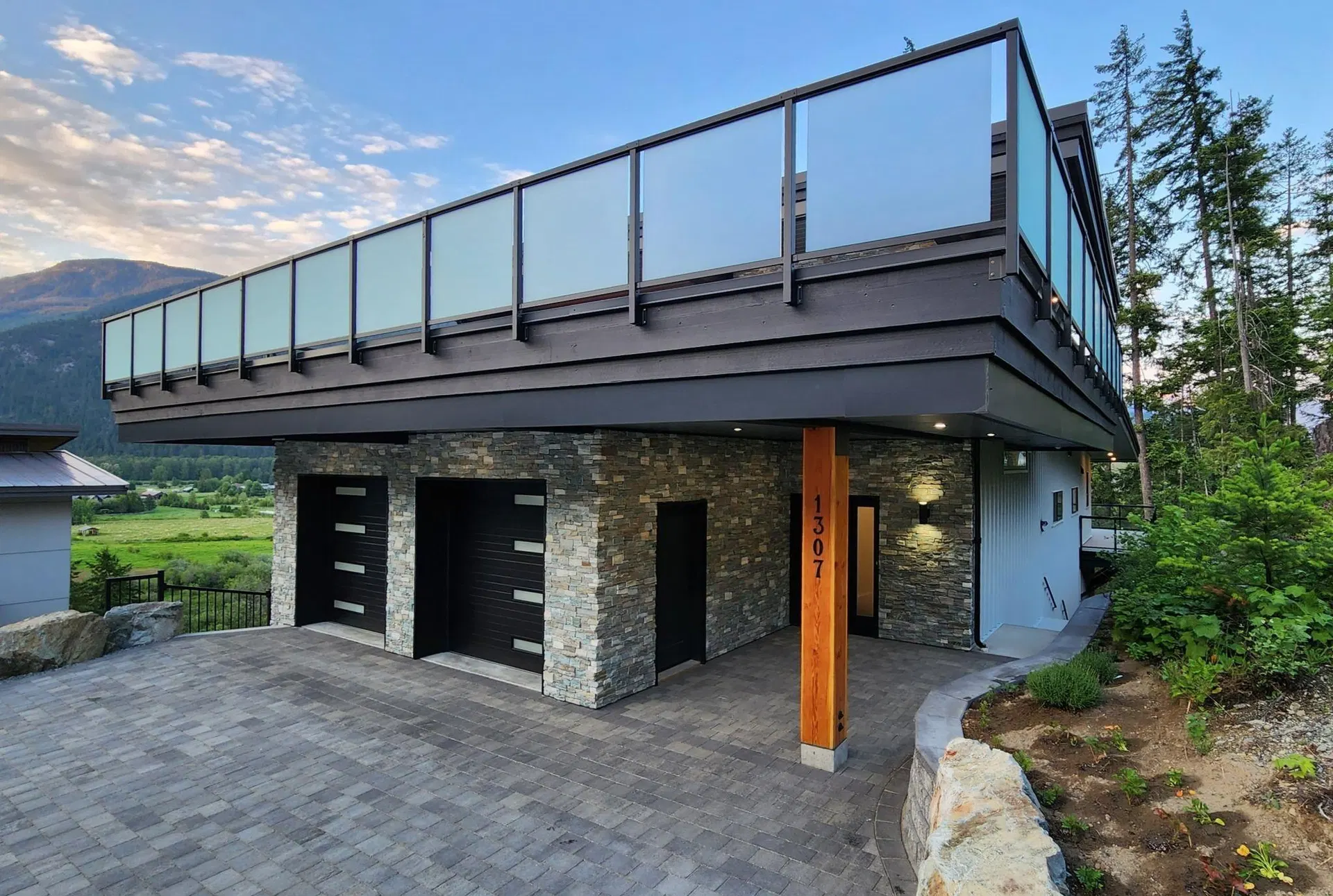 Photo 1 of 16 at #3 – 1307 Eagle Drive