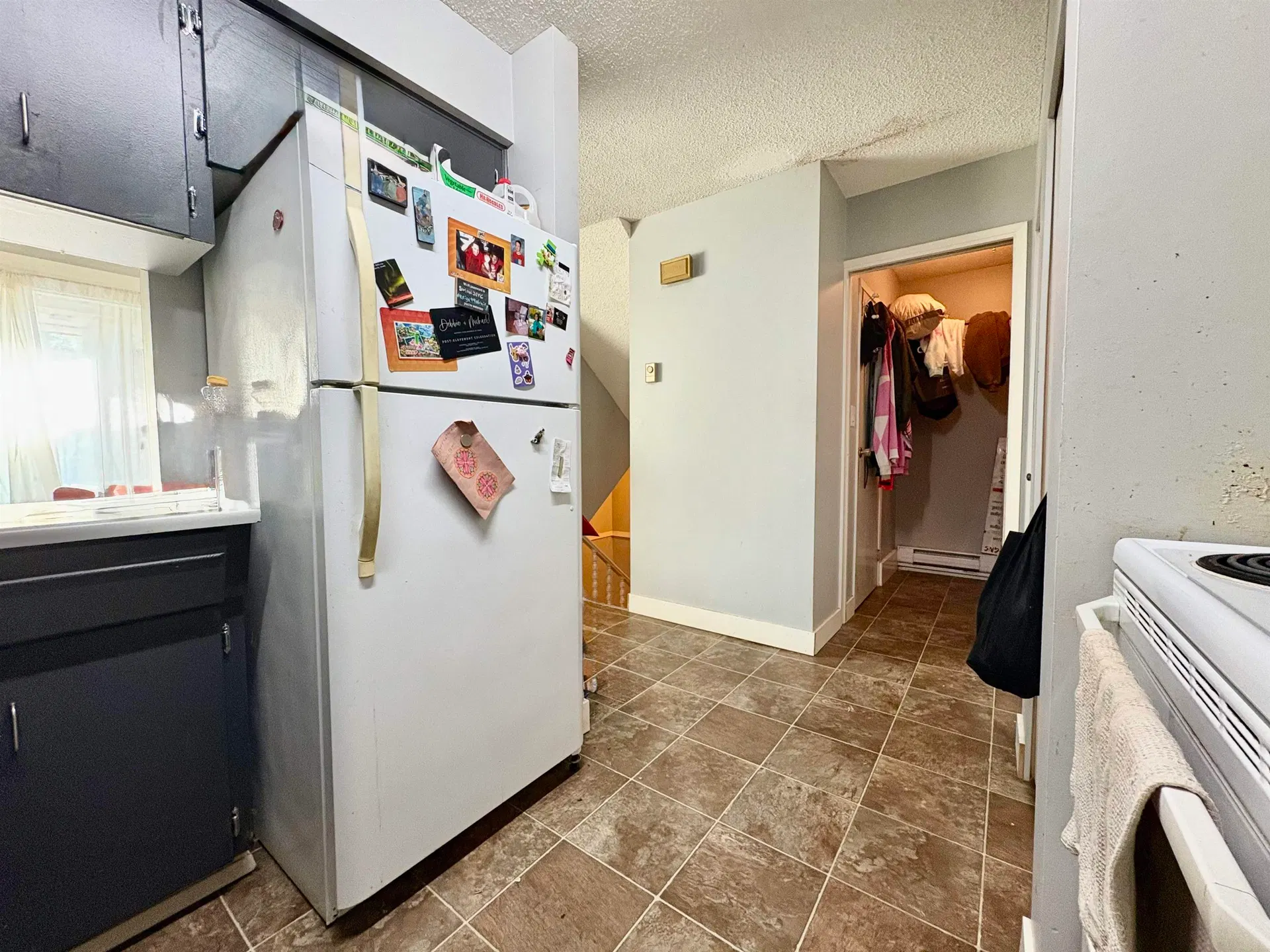Photo 5 of 18 at #9 – 45720 Victoria Avenue