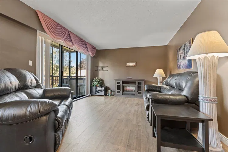 Photo 4 of 22 at #106 – 32885 George Ferguson Way
