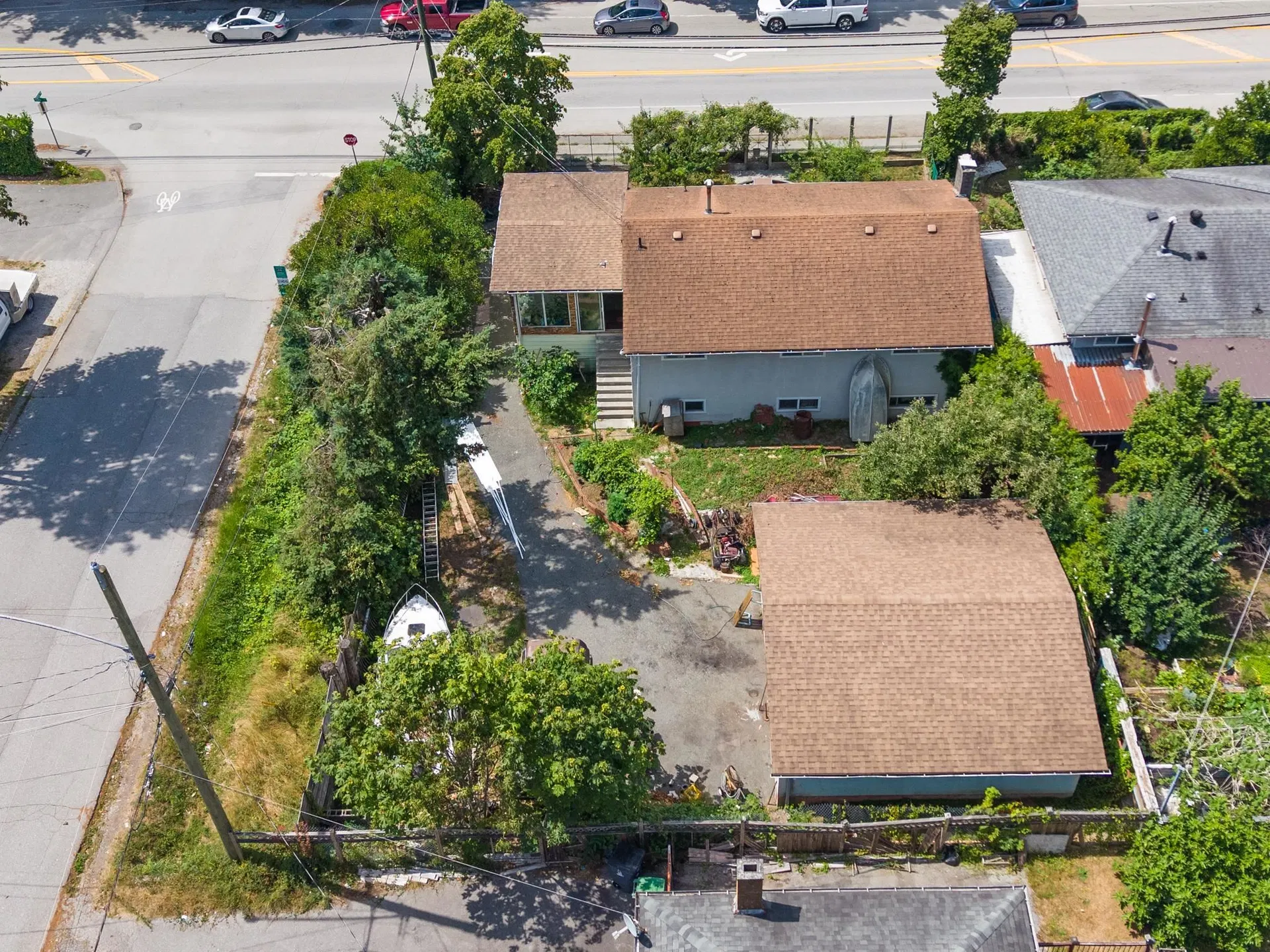 Photo 4 of 40 at 10240 140 Street
