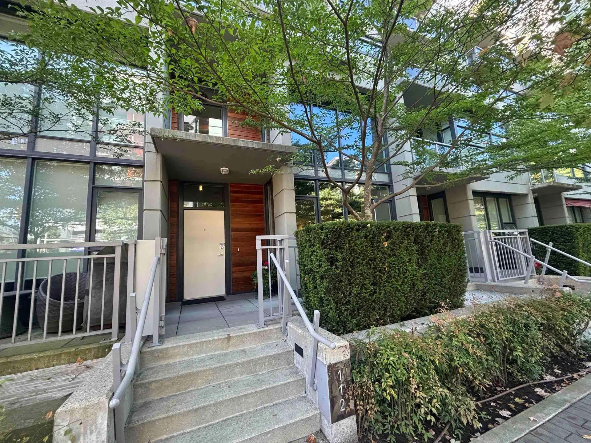 112 1st Avenue