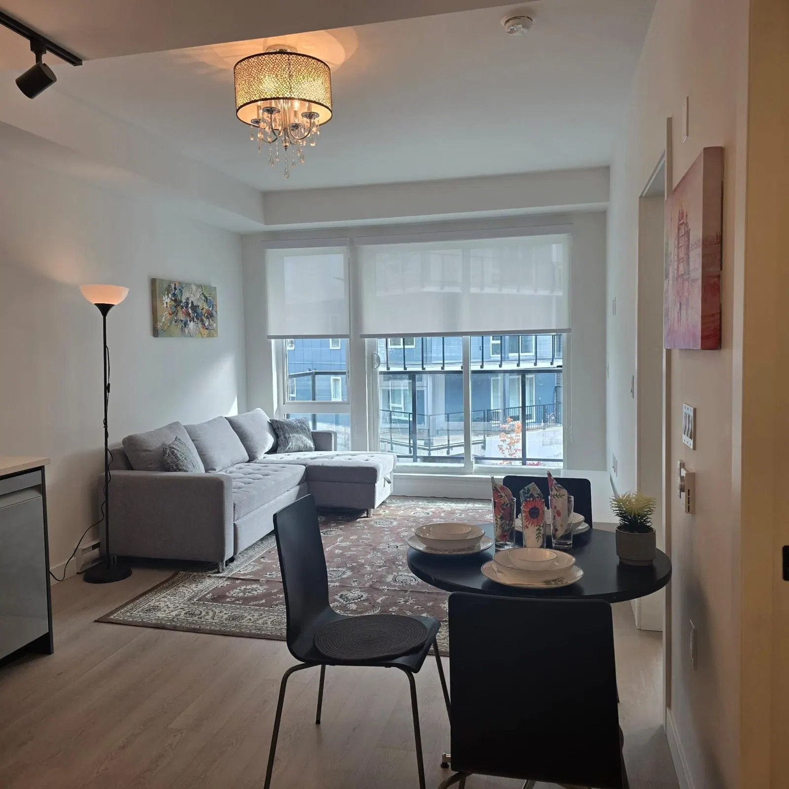 Photo 3 of 11 at #411 – 1100 Clarke Road