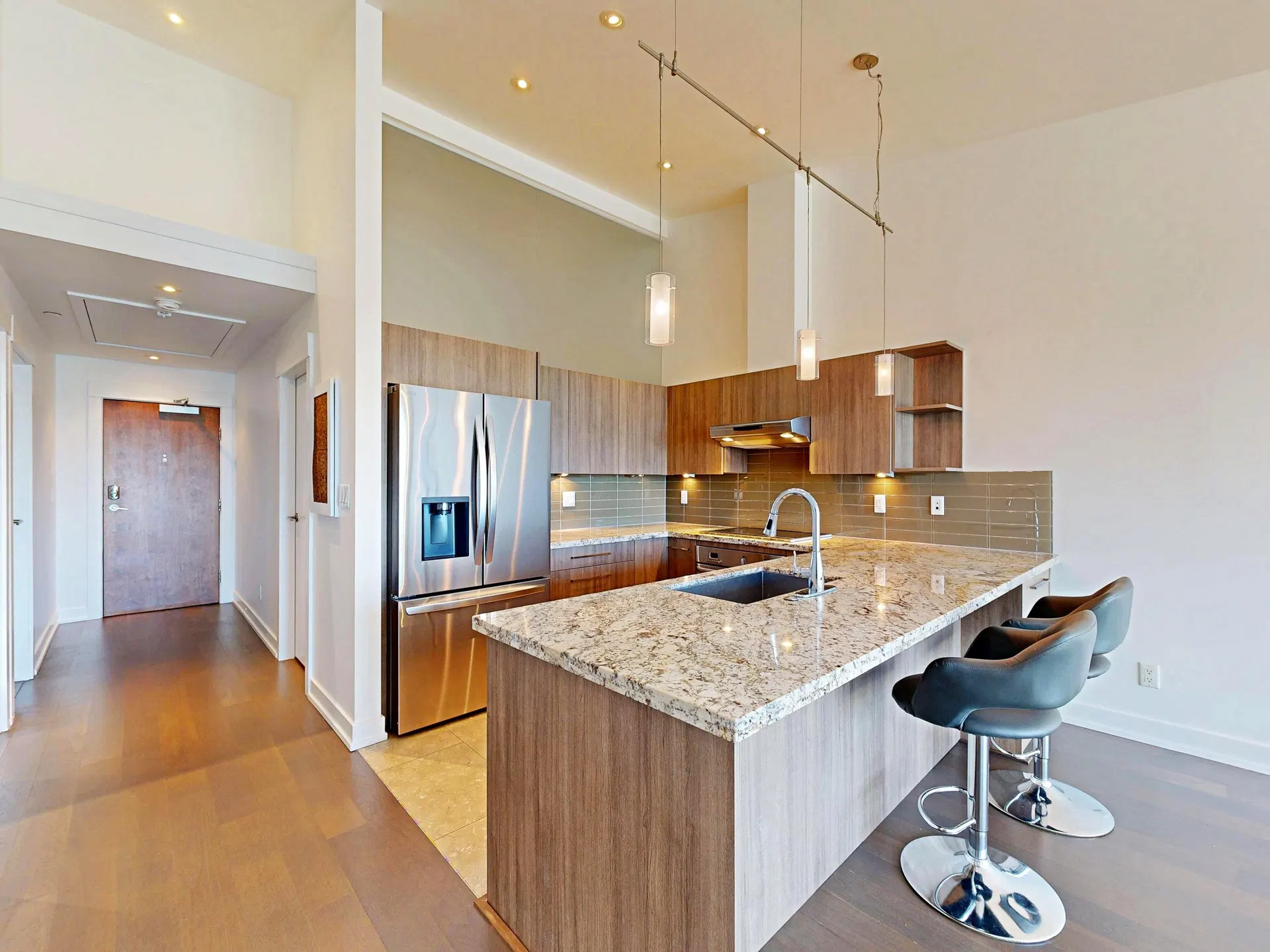Photo 2 of 40 at #402 – 650 Evergreen Place