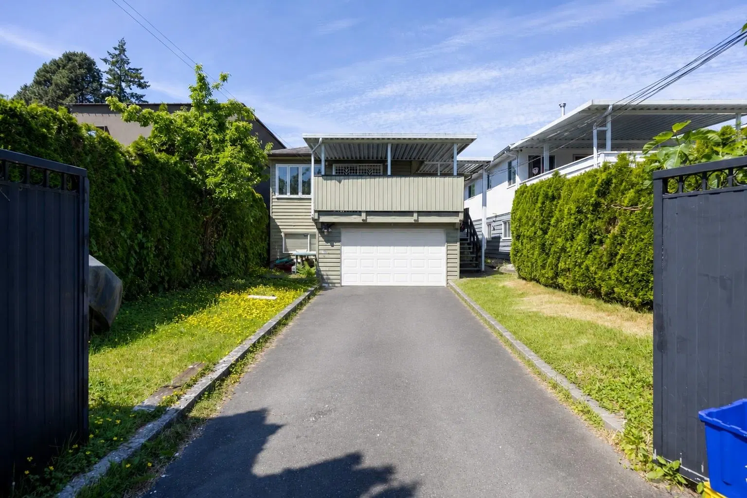 Photo 3 of 40 at 7692 Osler Street