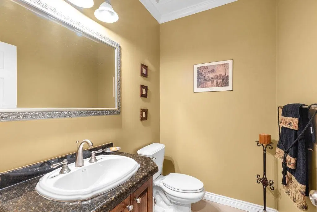 Photo 5 of 37 at 14846 72a Avenue
