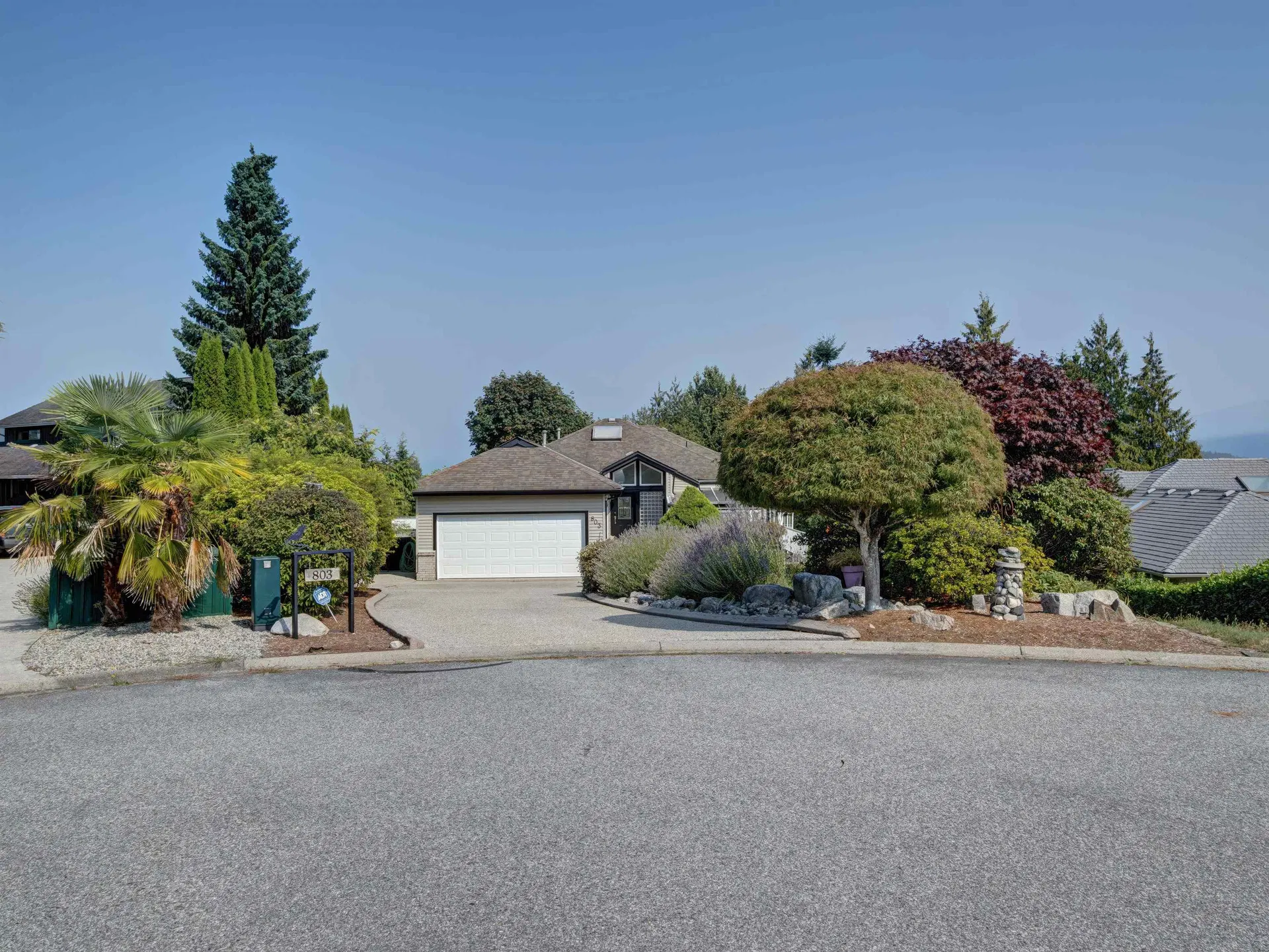 Photo 1 of 40 at 803 Oceanmount Boulevard