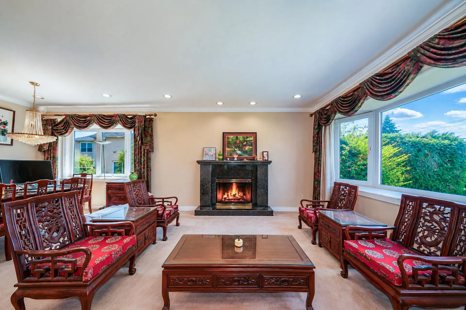 Photo 5 of 23 at 6718 Arbutus Street