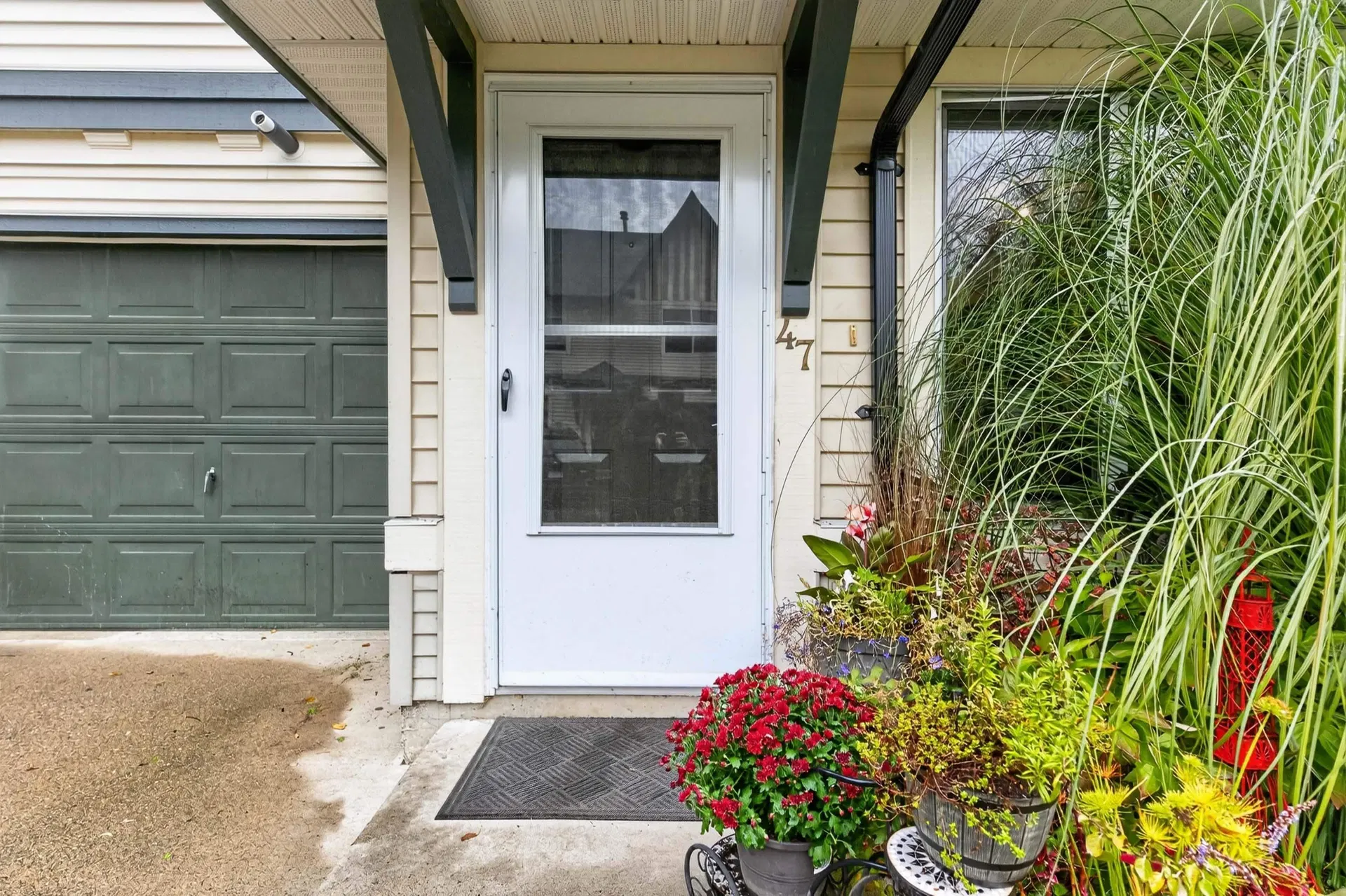 Photo 2 of 37 at #47 – 18883 65 Street