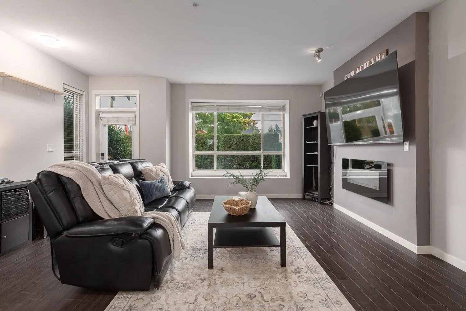 Photo 3 of 32 at #11 – 23986 104 Avenue