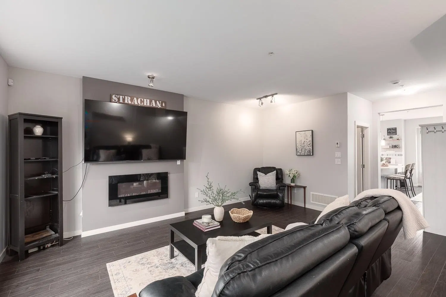 Photo 5 of 32 at #11 – 23986 104 Avenue