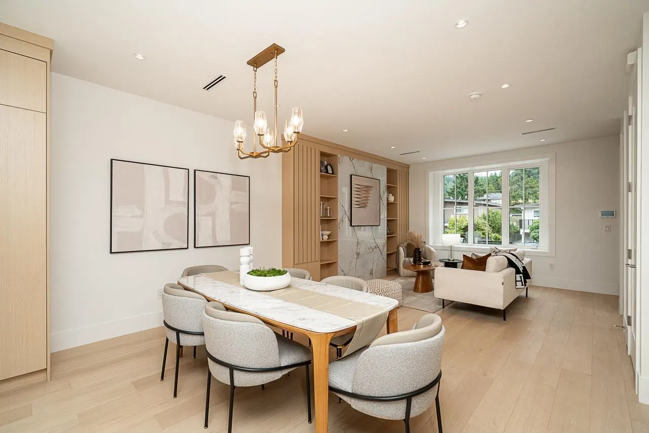 Photo 5 of 31 at #2 – 1065 Ridley Drive