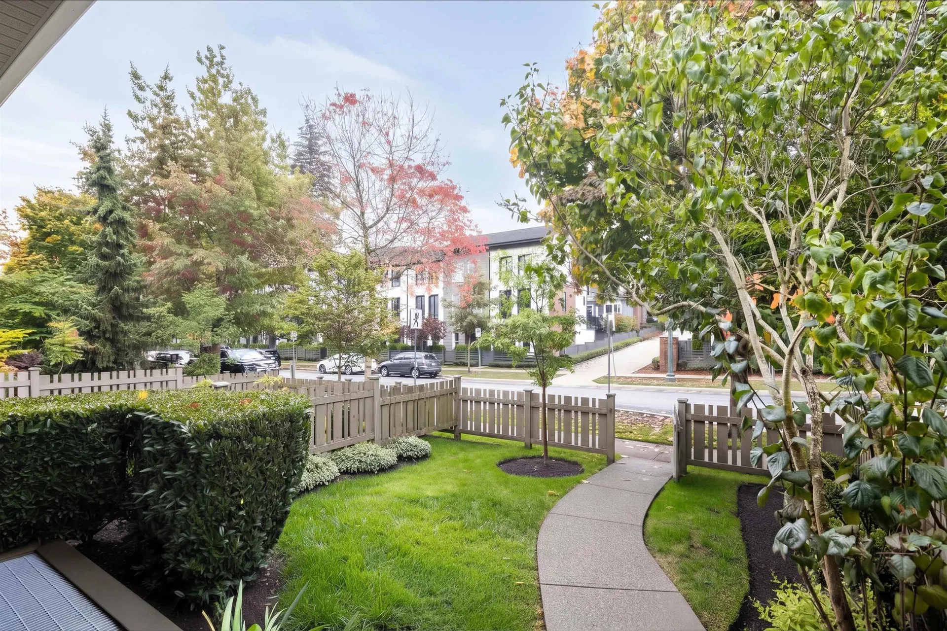 Photo 3 of 38 at #27 – 2738 158 Street