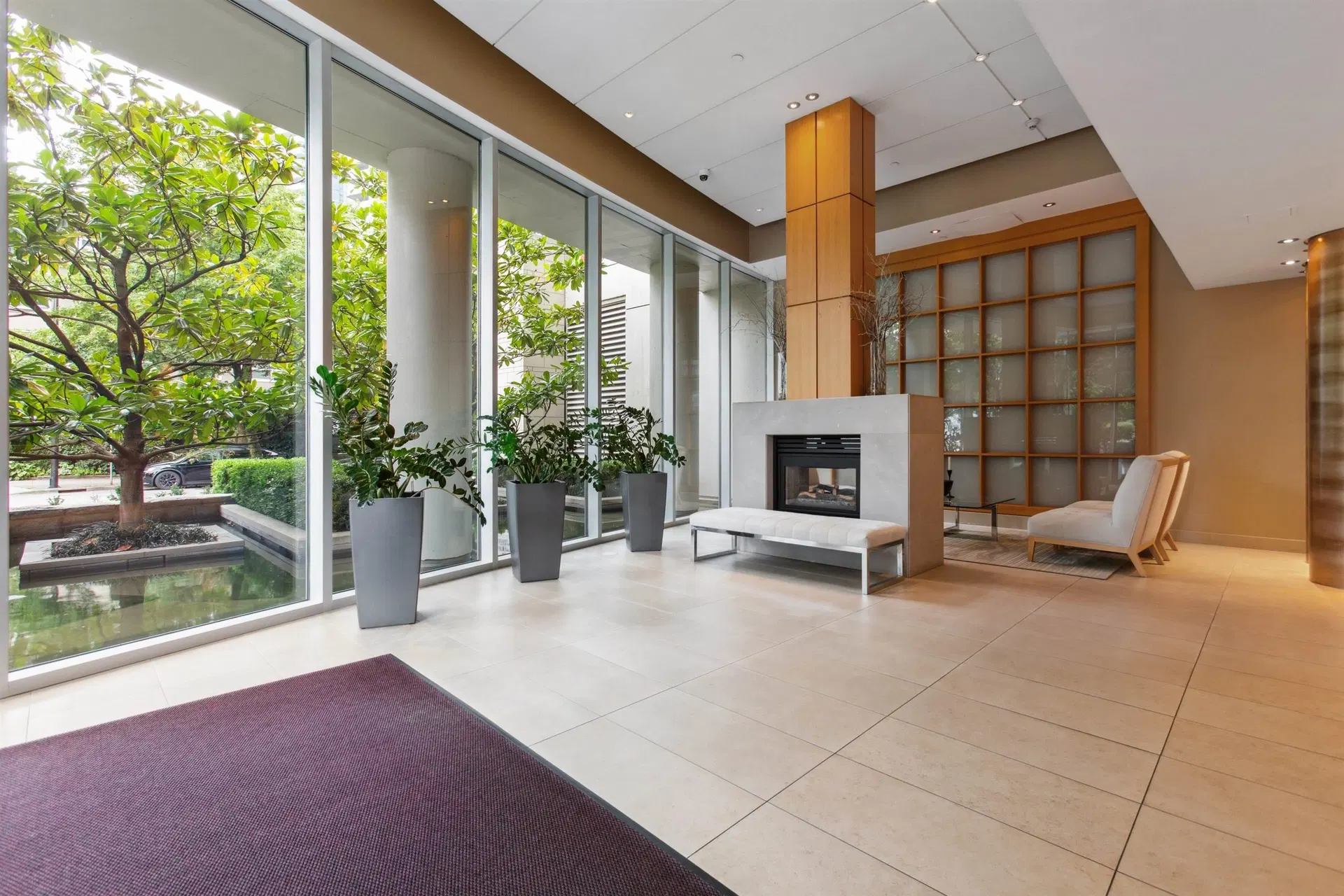 Photo 5 of 18 at #1904 – 1616 Bayshore Drive