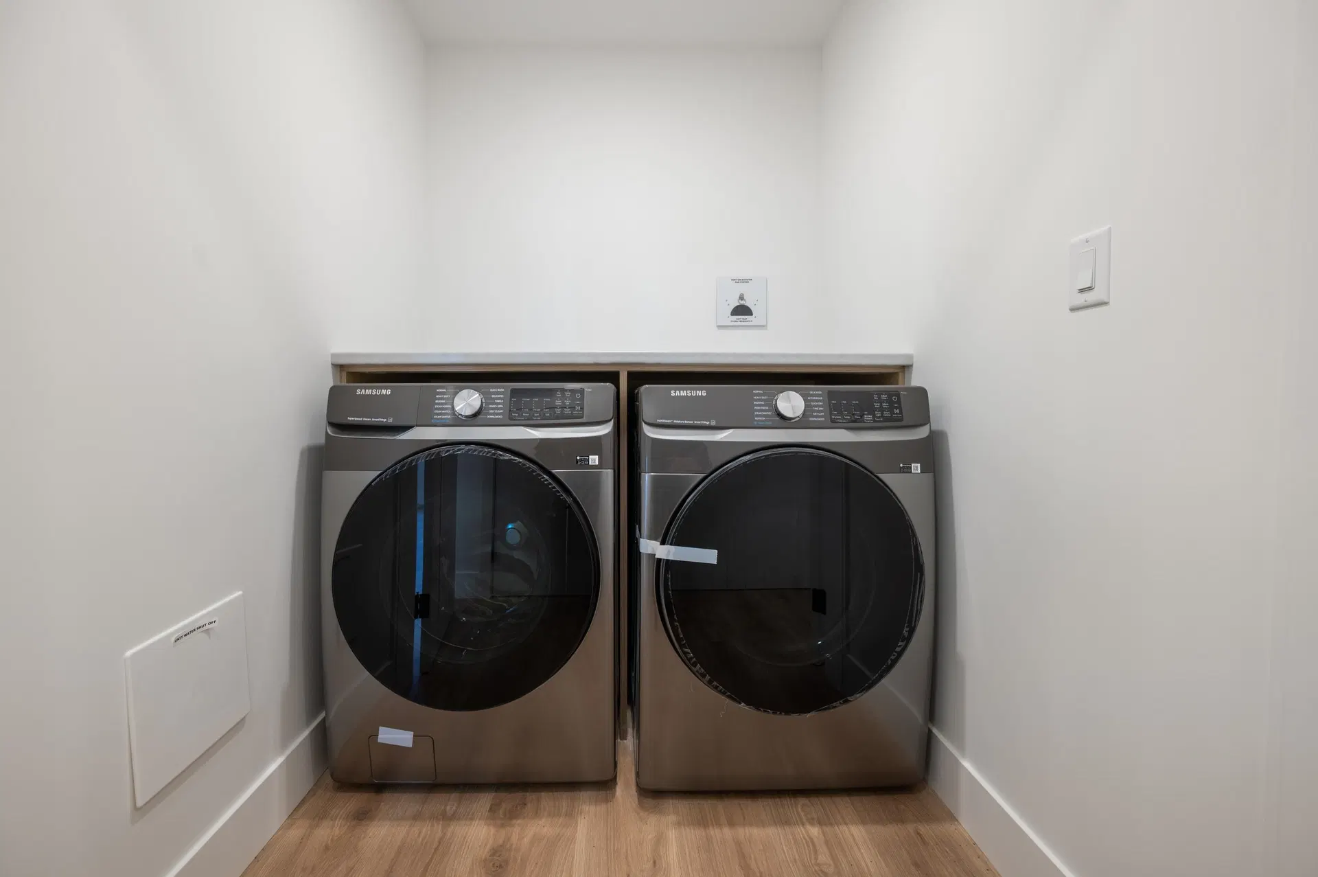 Photo 5 of 15 at #308 – 33160 Plaxton Crescent