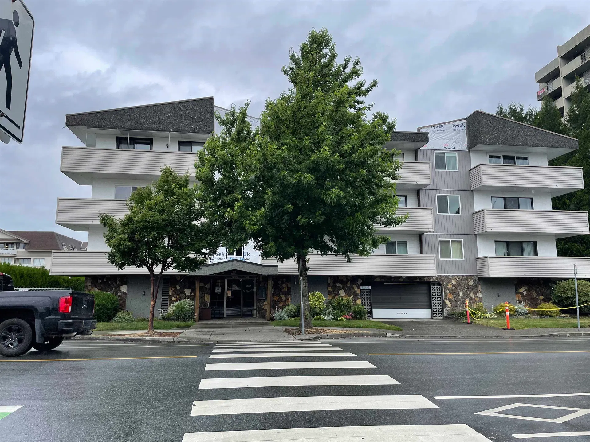 #110 – 9175 Mary Street