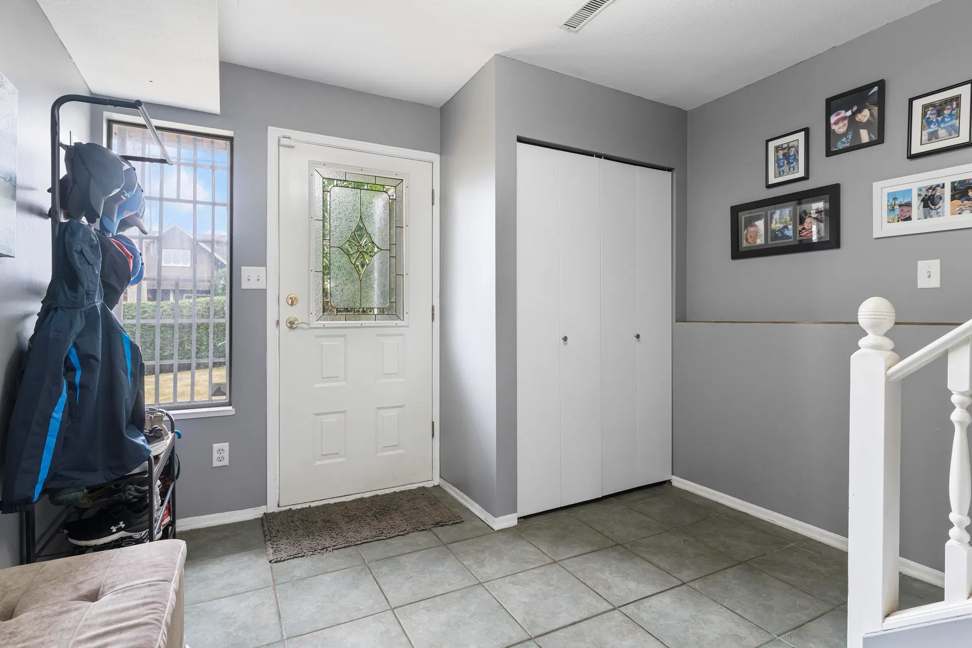 Photo 4 of 40 at 409 Sherbrooke Street