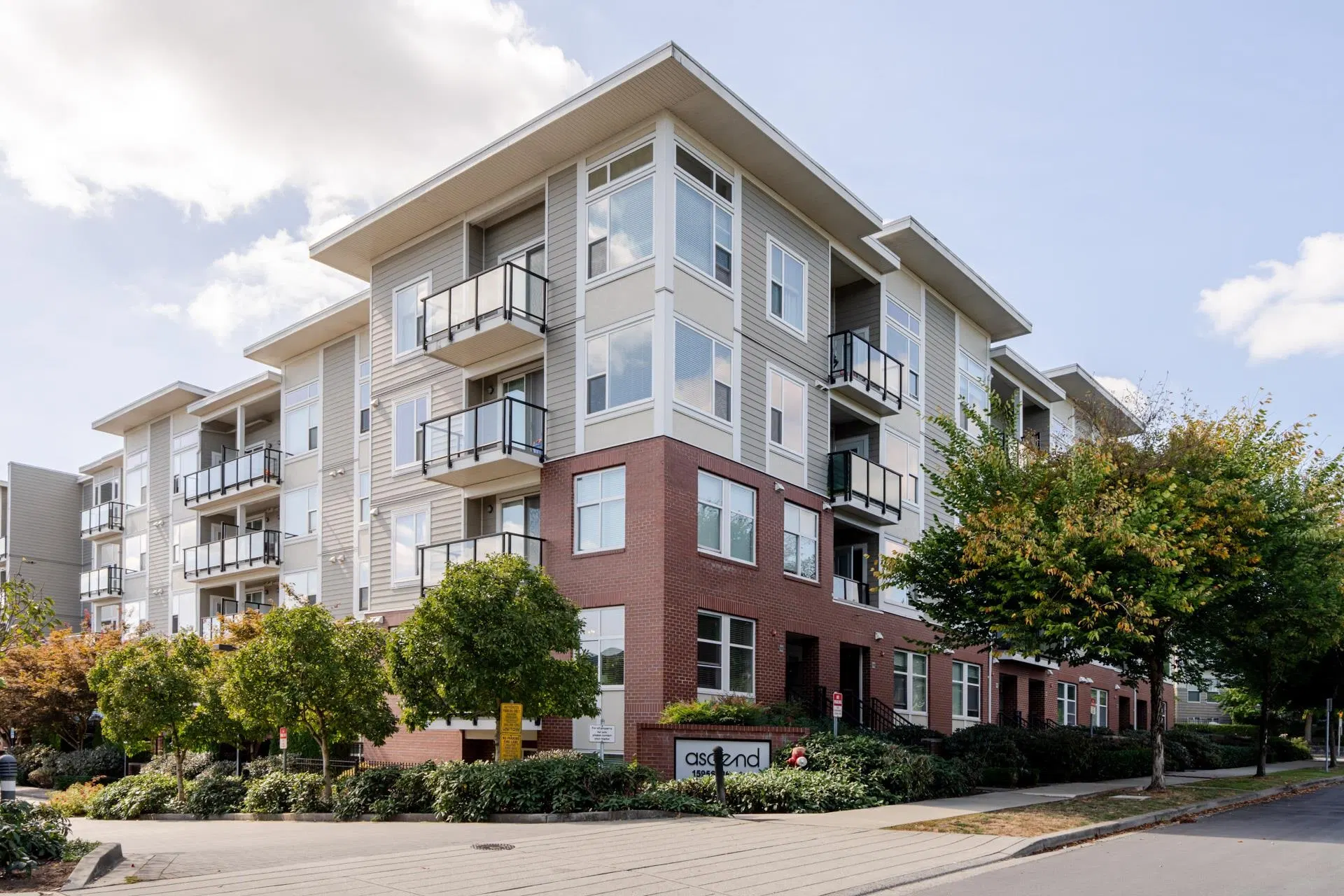 Photo 2 of 35 at #429 – 15956 86a Avenue