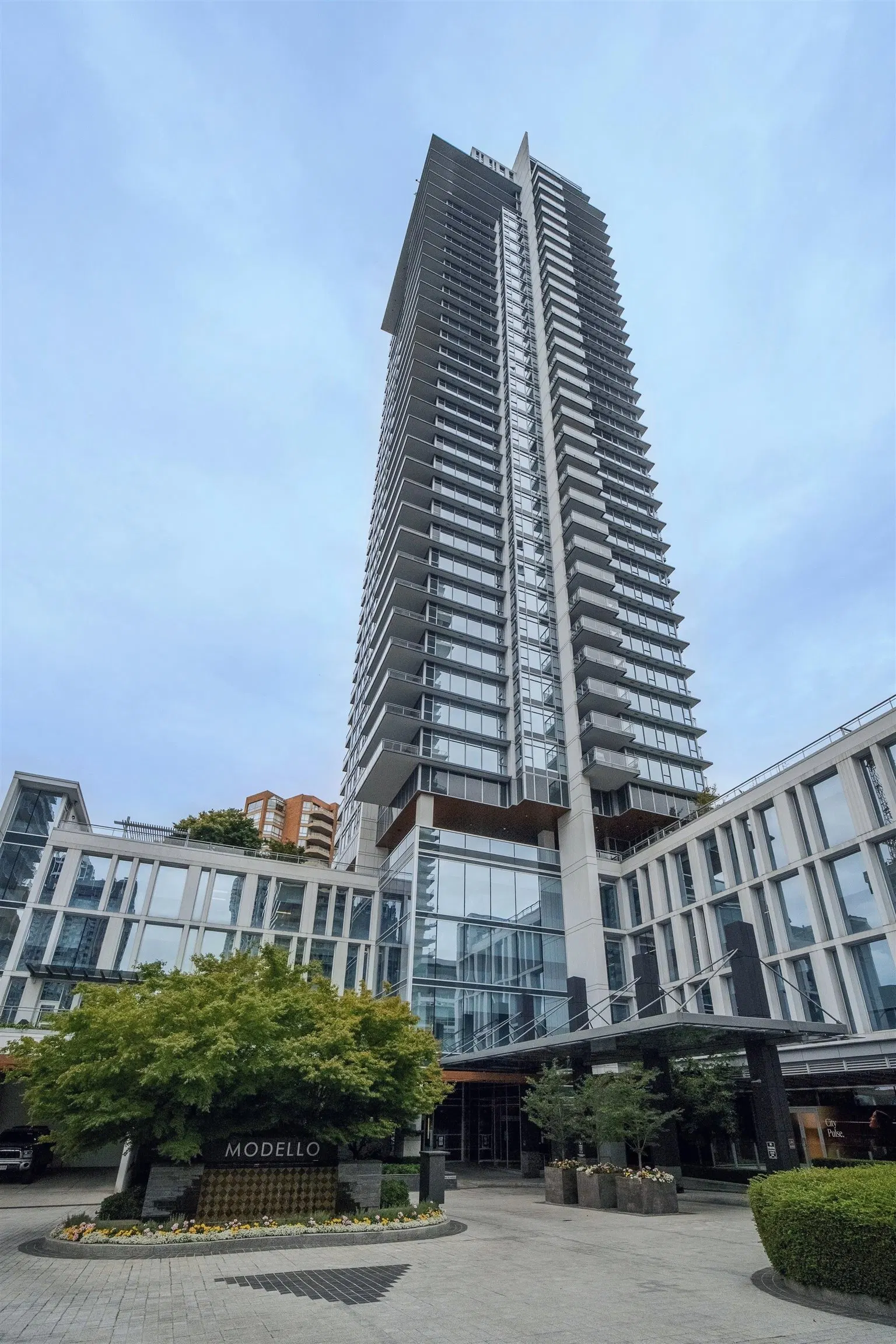 #2305 – 4360 Beresford Street