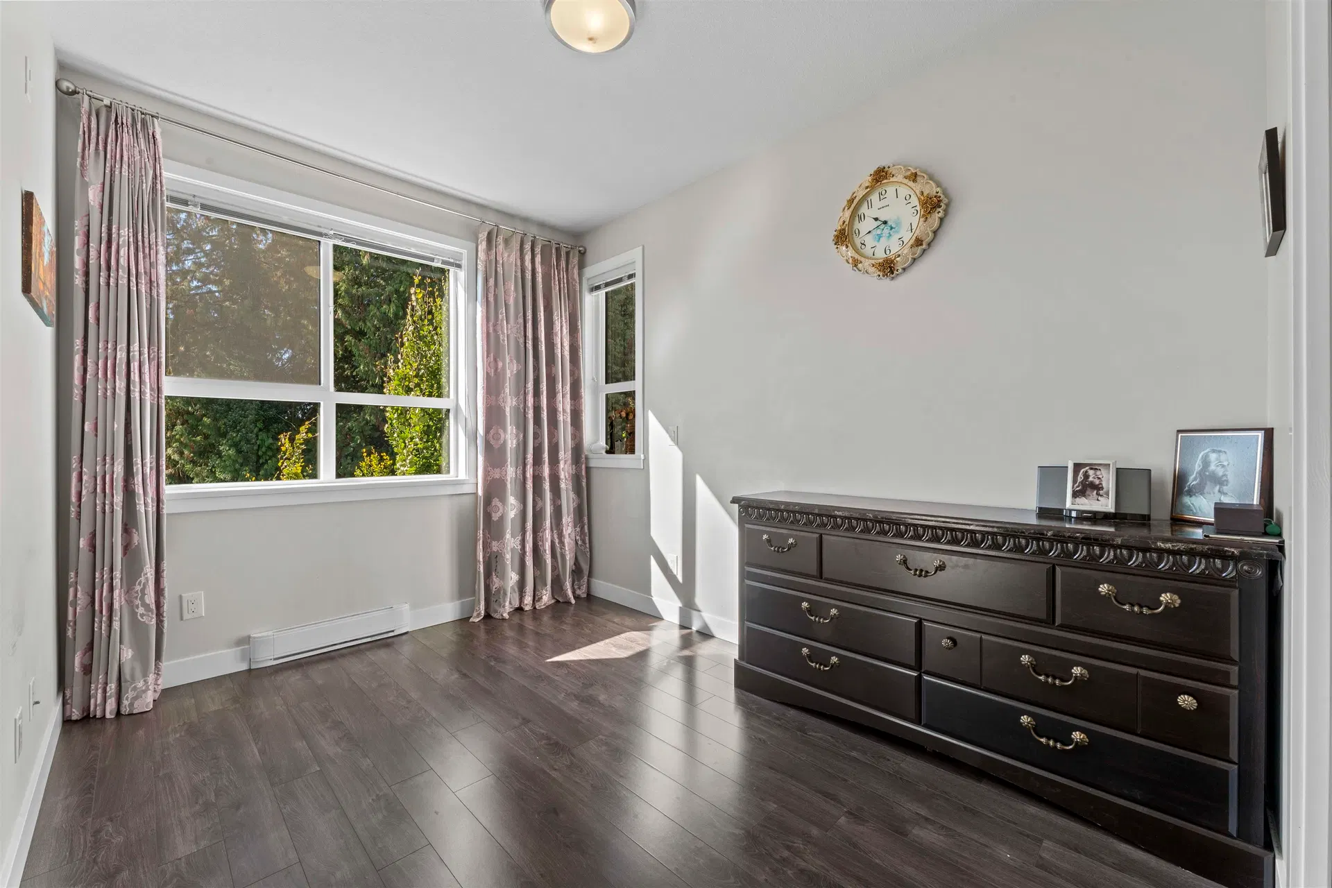 Photo 3 of 36 at #401 – 10455 154 Street