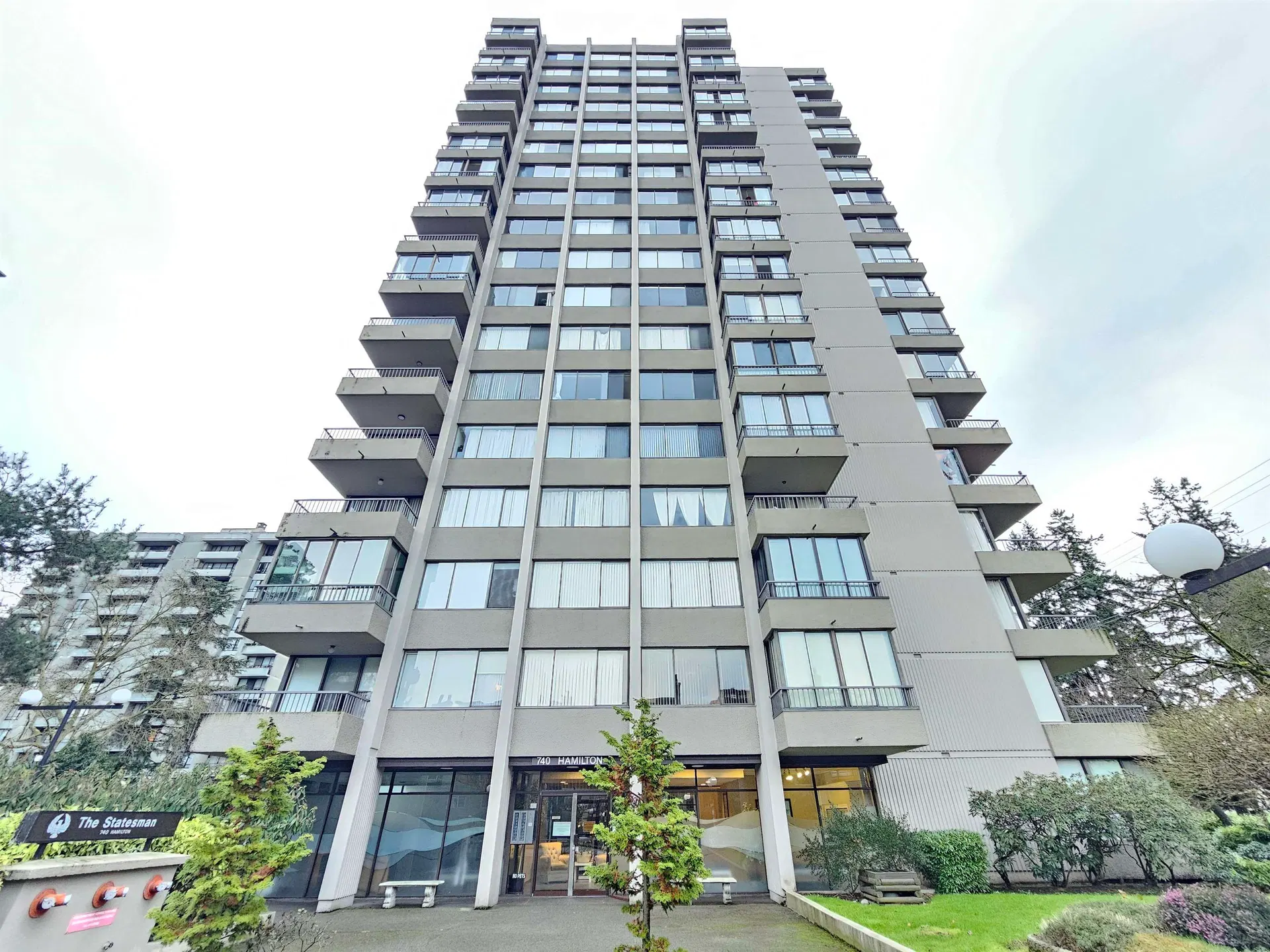Photo 1 of 18 at #501 – 740 Hamilton Street