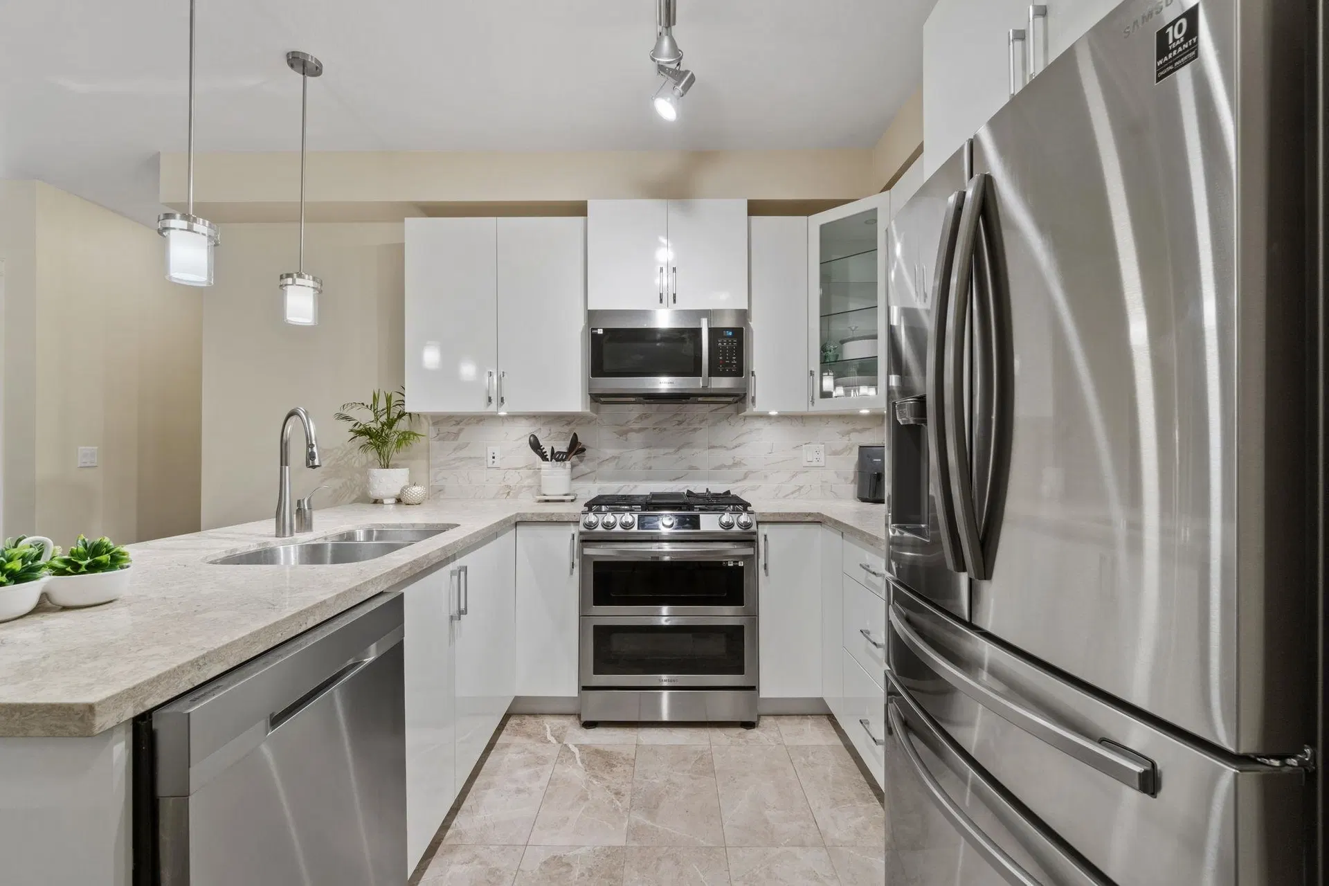 Photo 3 of 35 at #208 – 20376 86 Avenue
