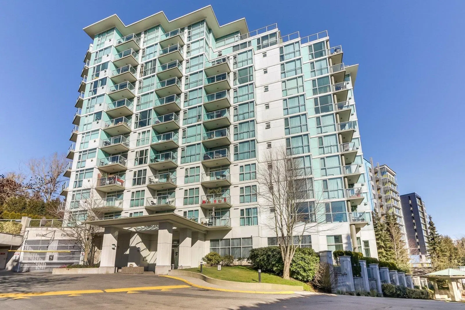 #907 – 2733 Chandlery Place
