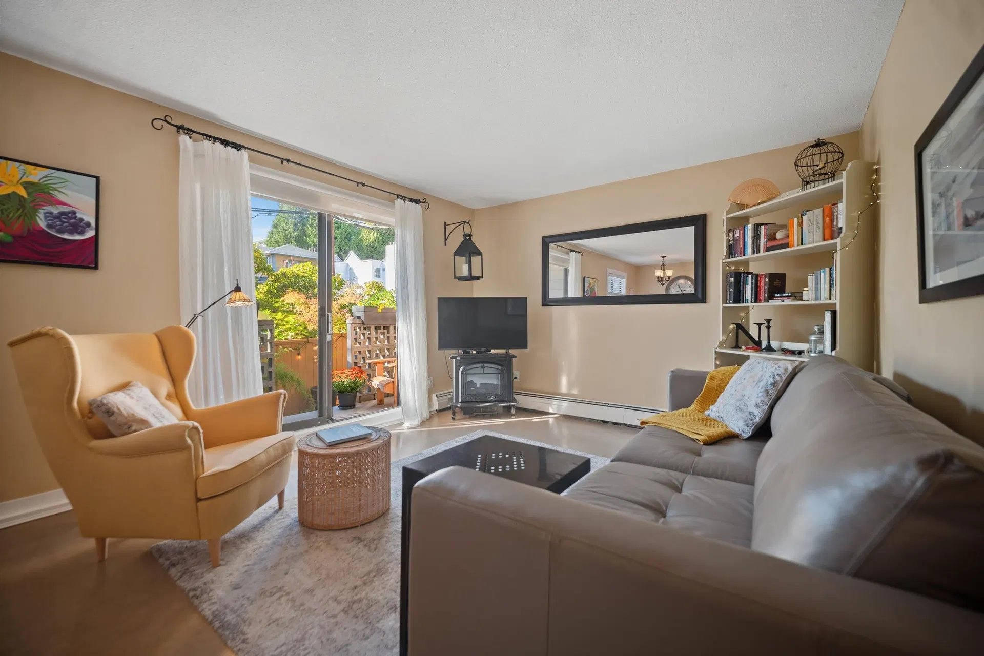 Photo 5 of 22 at #101 – 1442 Blackwood Street