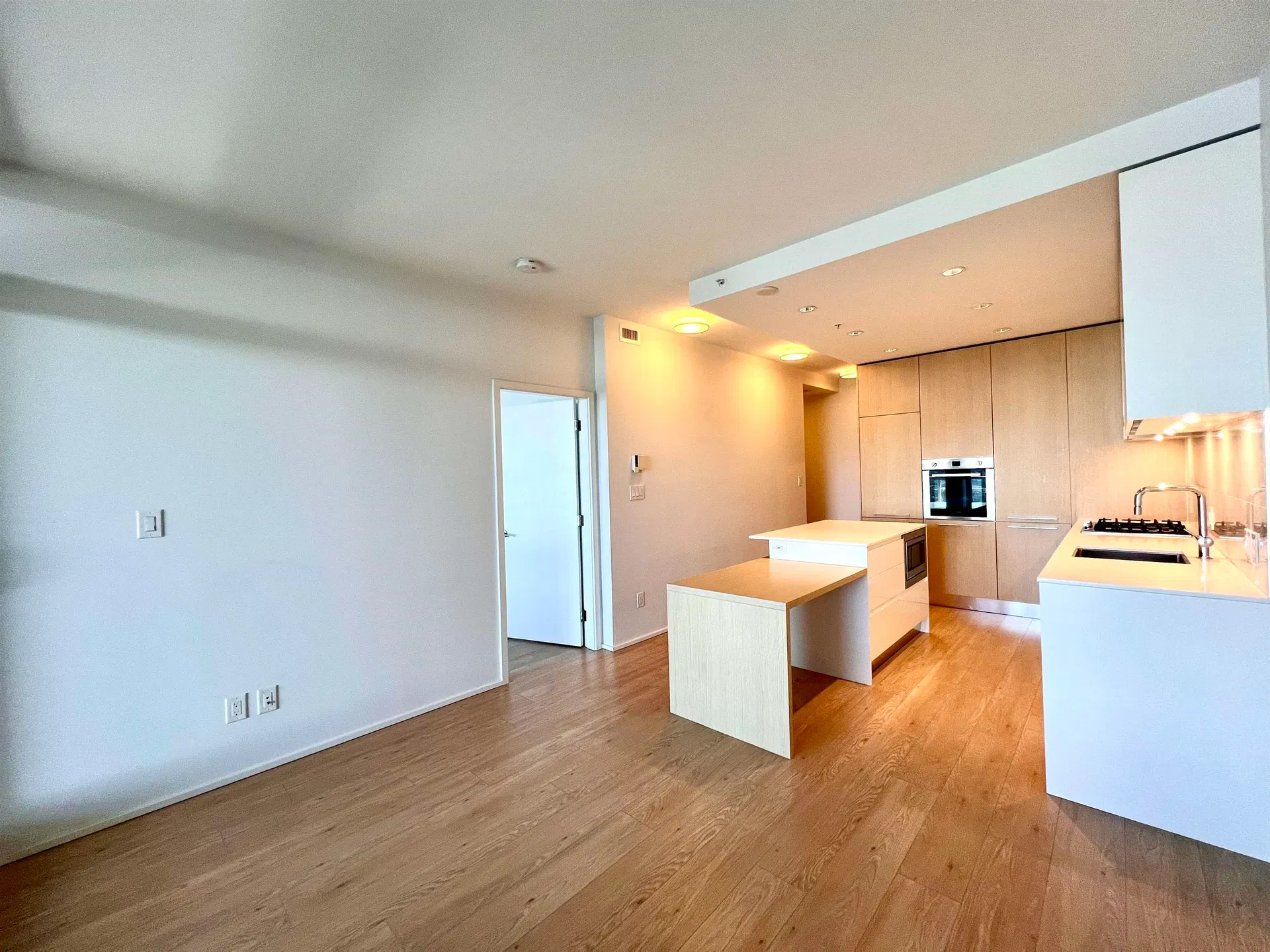 Photo 4 of 38 at #4206 – 4510 Halifax Way