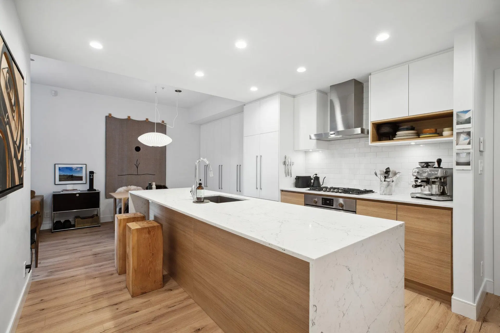 Photo 2 of 33 at #410 – 55 Klahanie Drive