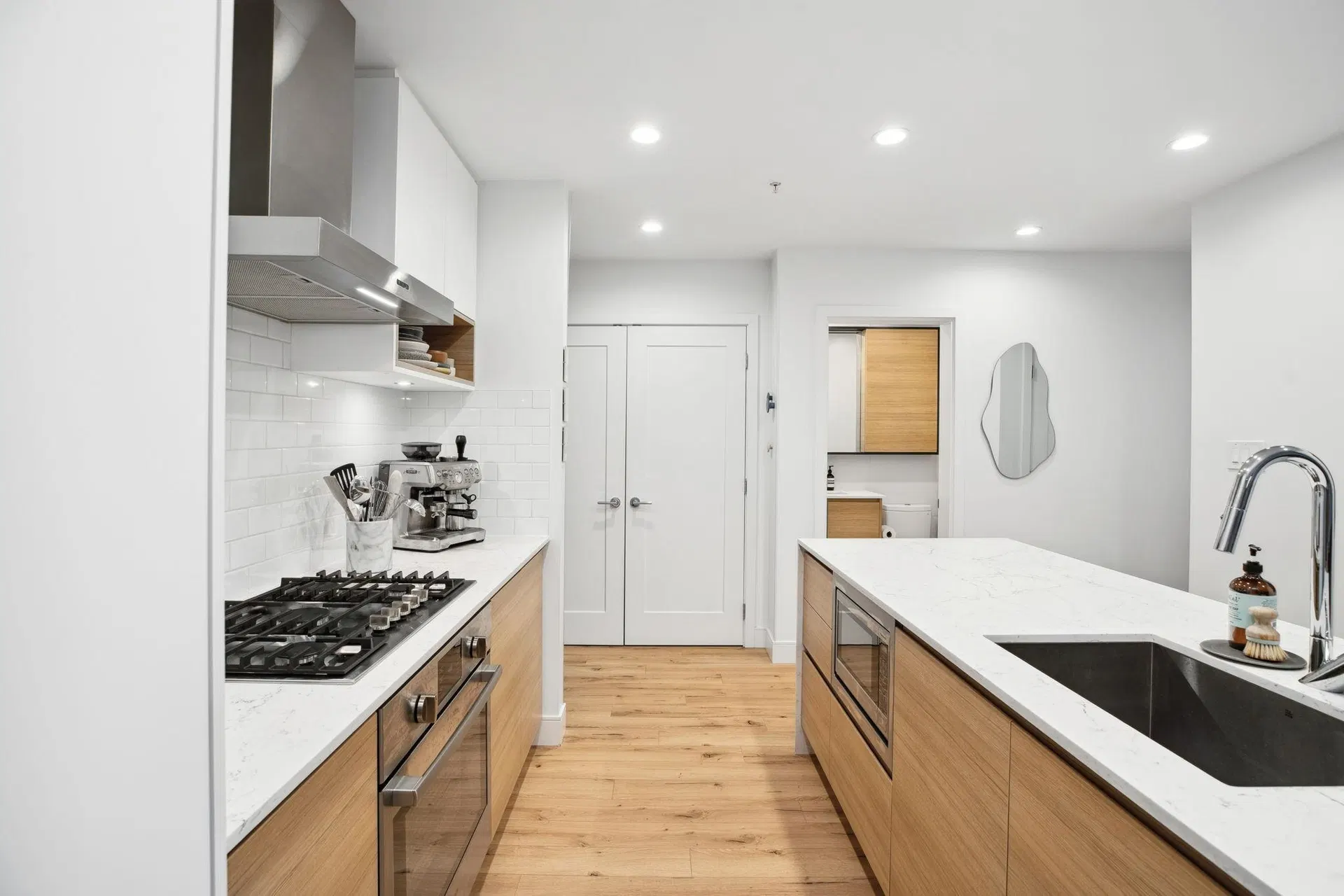 Photo 5 of 33 at #410 – 55 Klahanie Drive