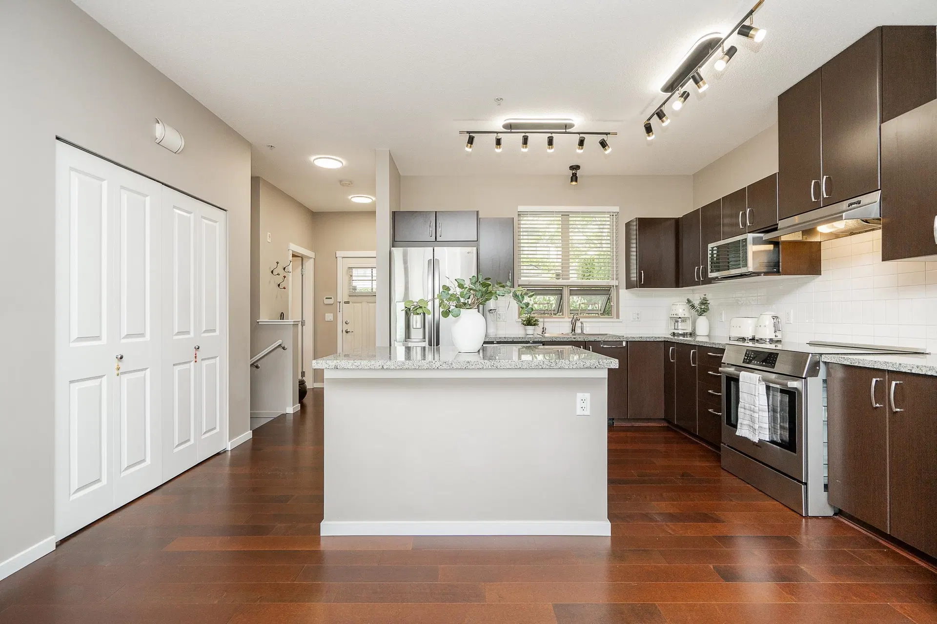 Photo 3 of 40 at #6 – 3138 Dayanee Springs Boulevard