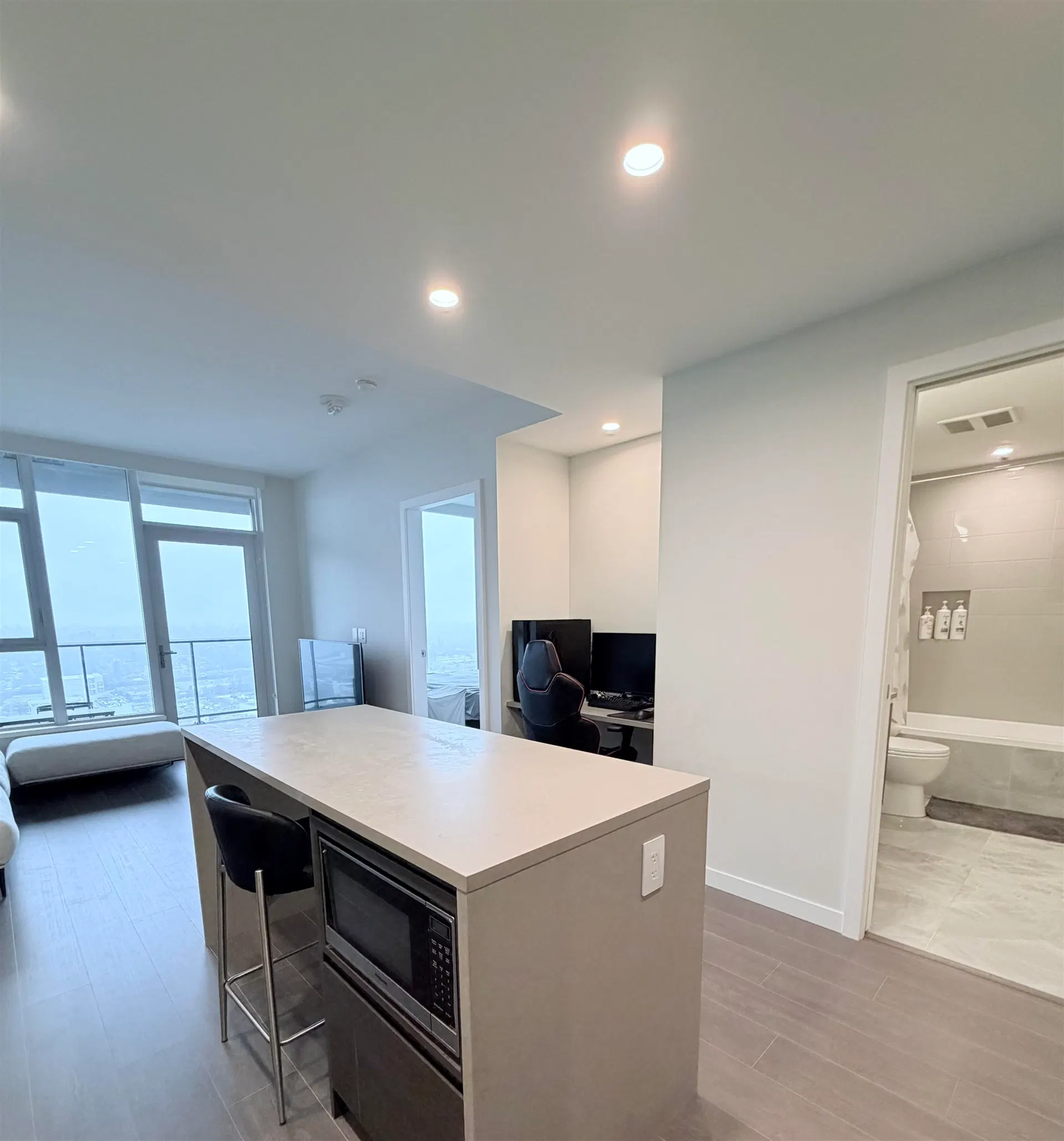 Photo 2 of 15 at #2803 – 2108 Gilmore Avenue