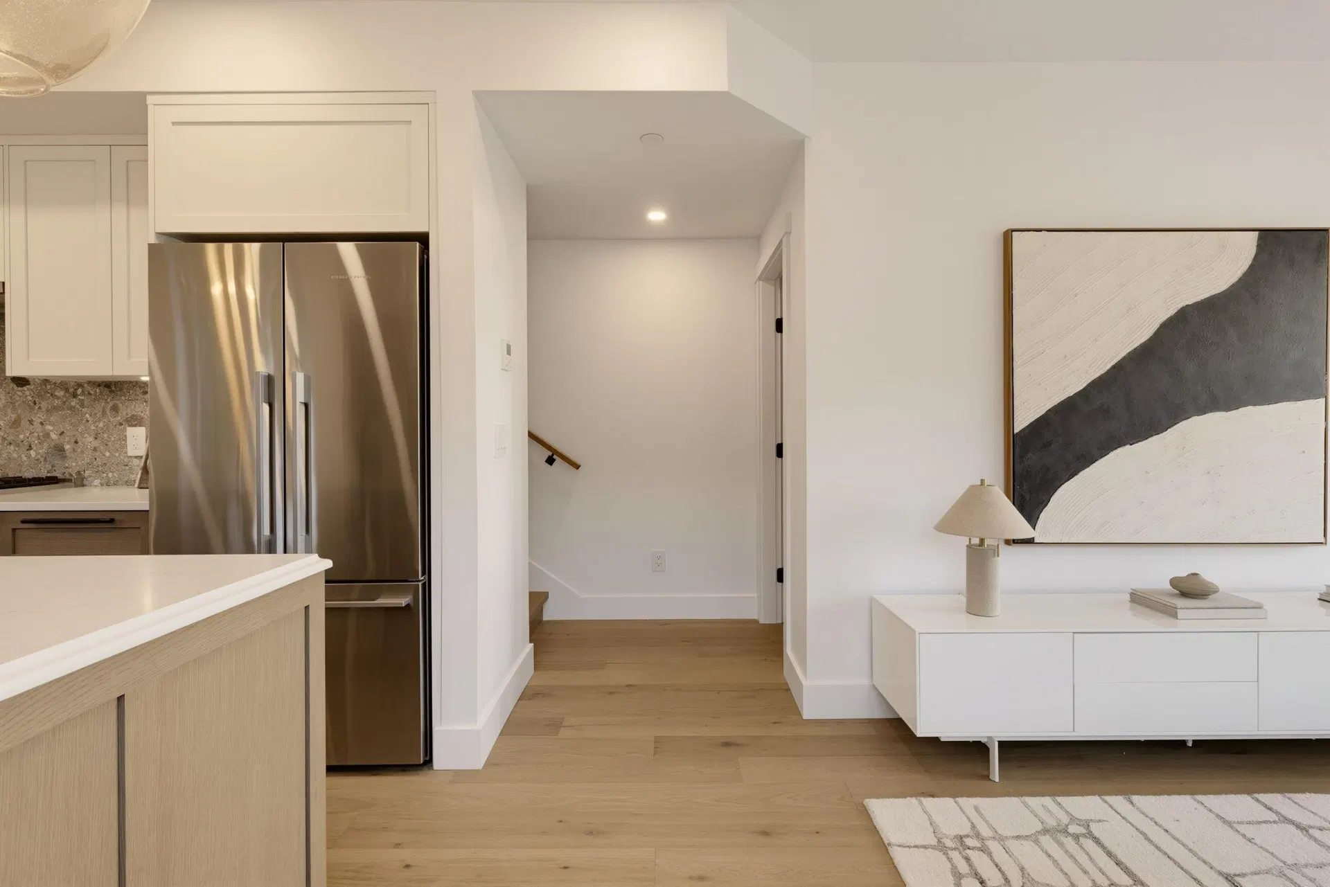 Photo 4 of 40 at #1 – 326 W 14th Street