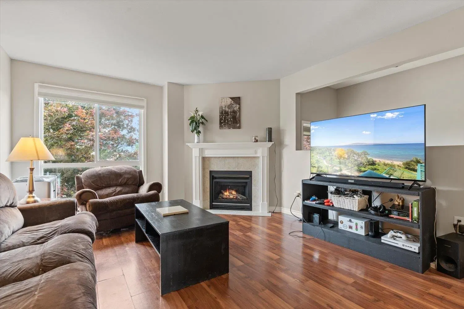 Photo 4 of 32 at #7 – 46345 Princess Avenue