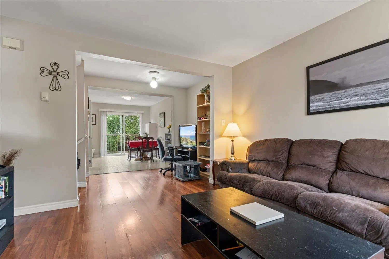 Photo 5 of 32 at #7 – 46345 Princess Avenue