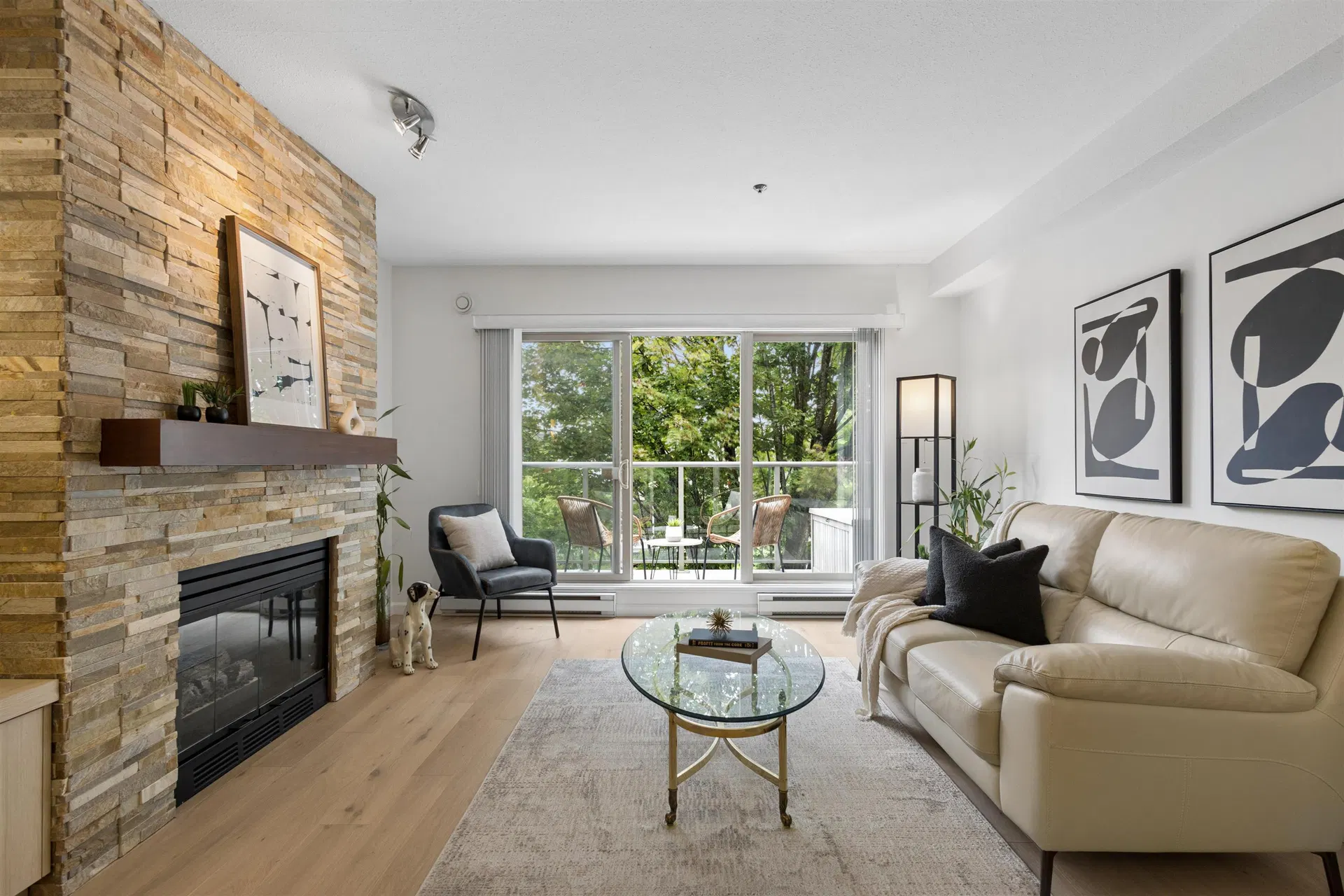 #305 – 980 21st Avenue