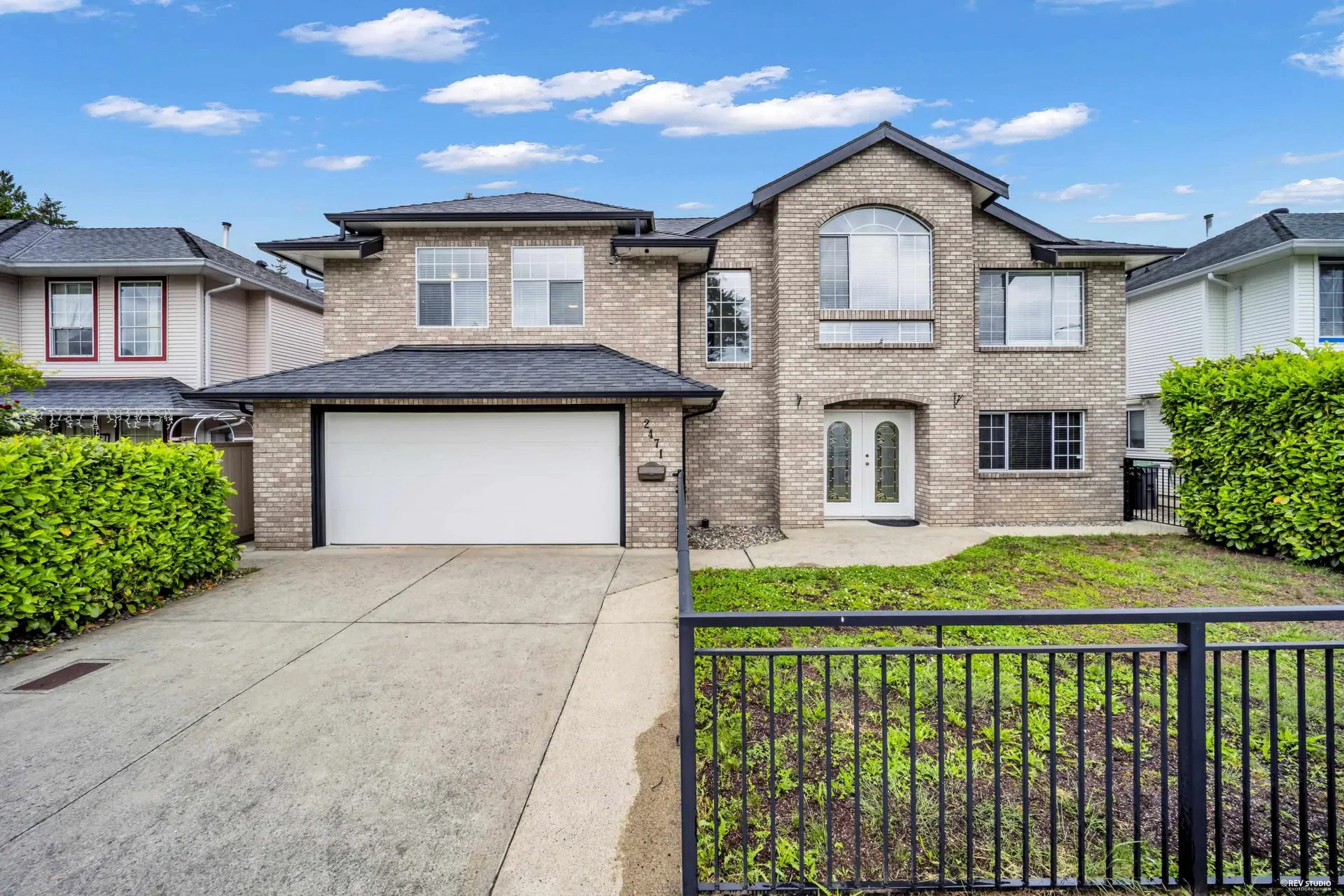 Photo 1 of 40 at 2471 Friskie Avenue