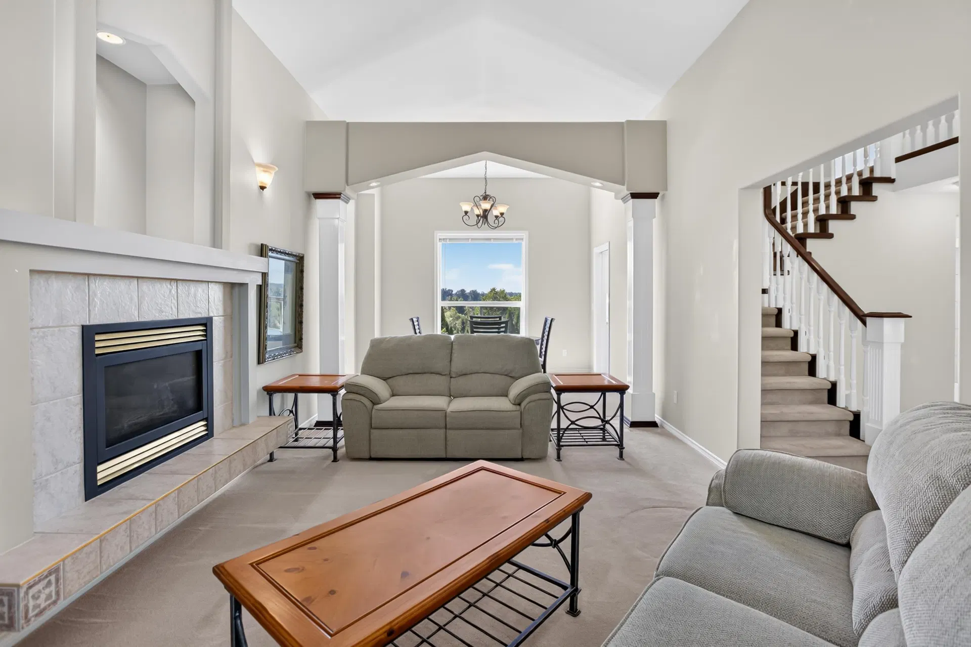Photo 4 of 40 at 23836 Zeron Avenue
