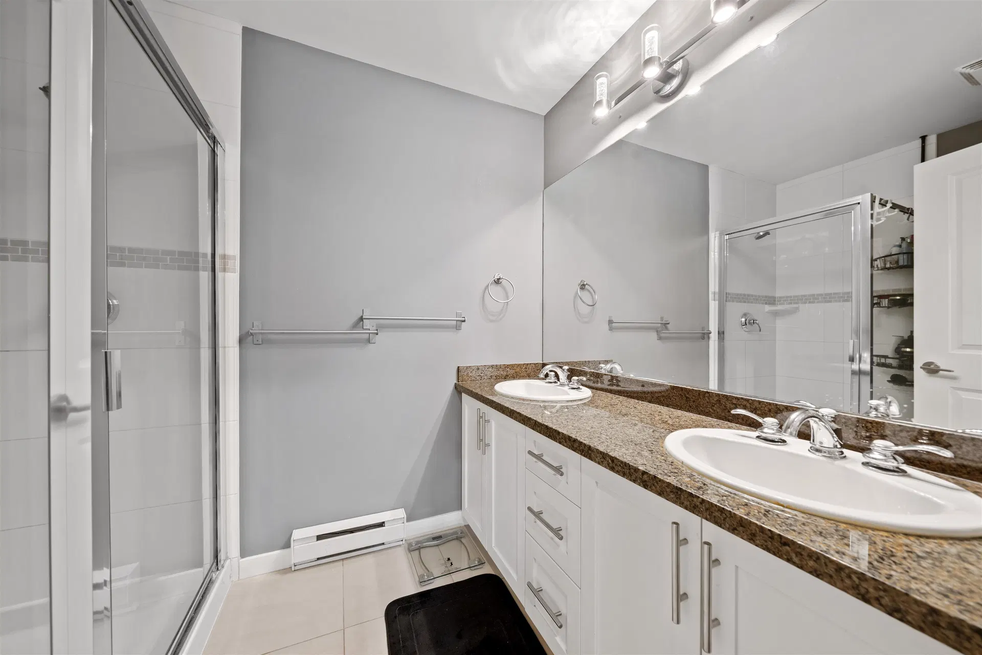 Photo 4 of 40 at #11 – 21661 88 Avenue