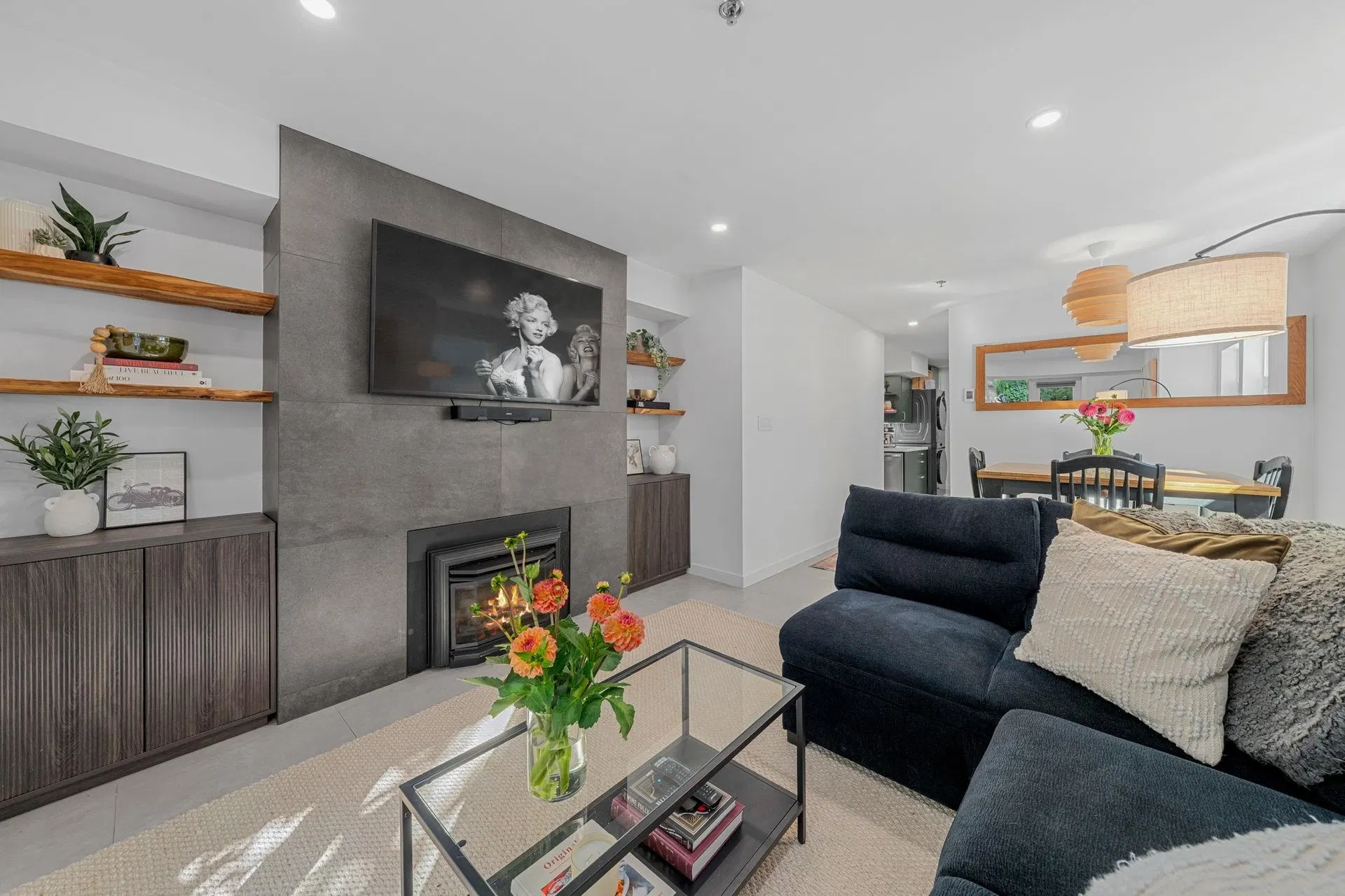 Photo 4 of 33 at #104 – 828 W 14th Avenue