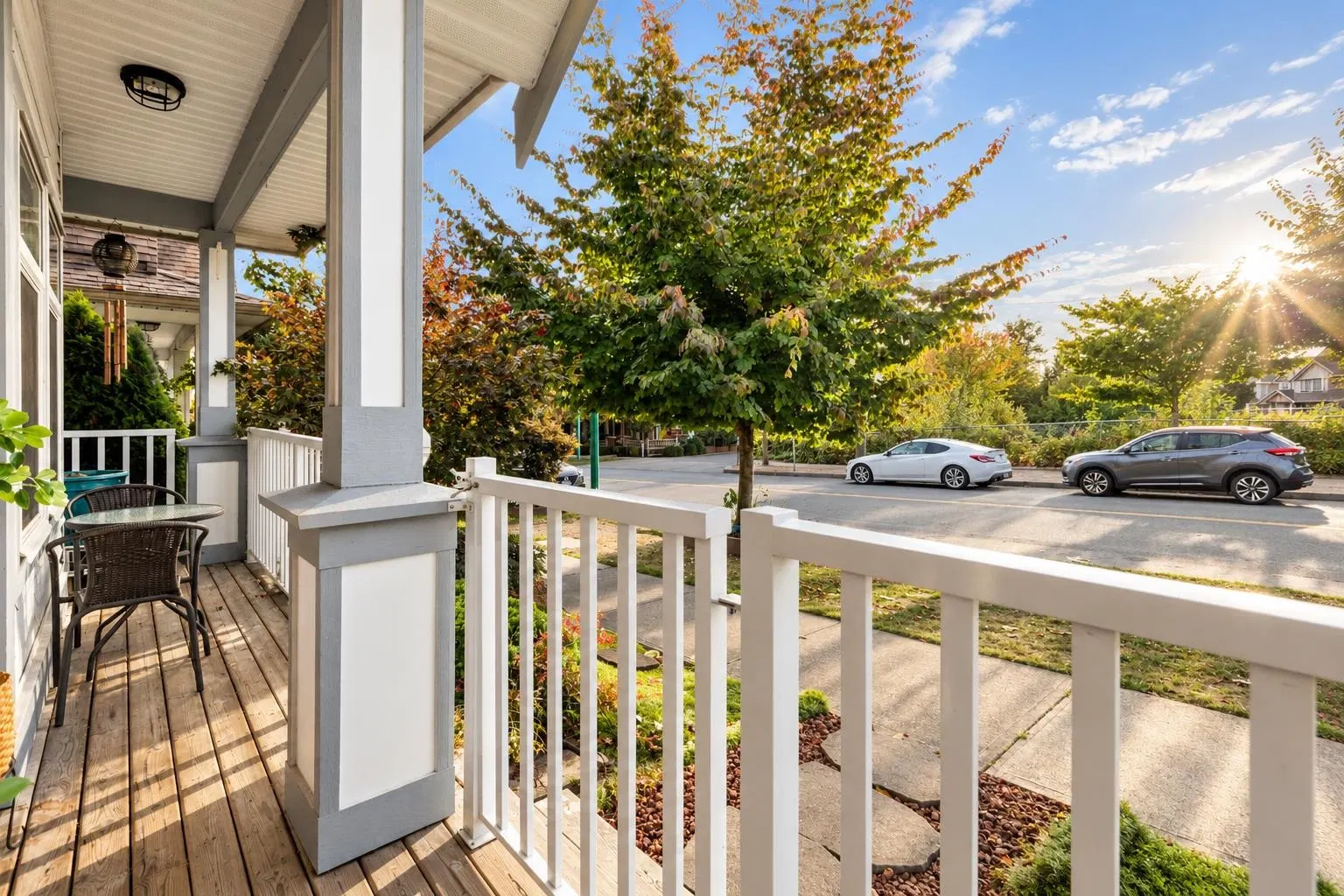 Photo 4 of 40 at 6686 192 Street