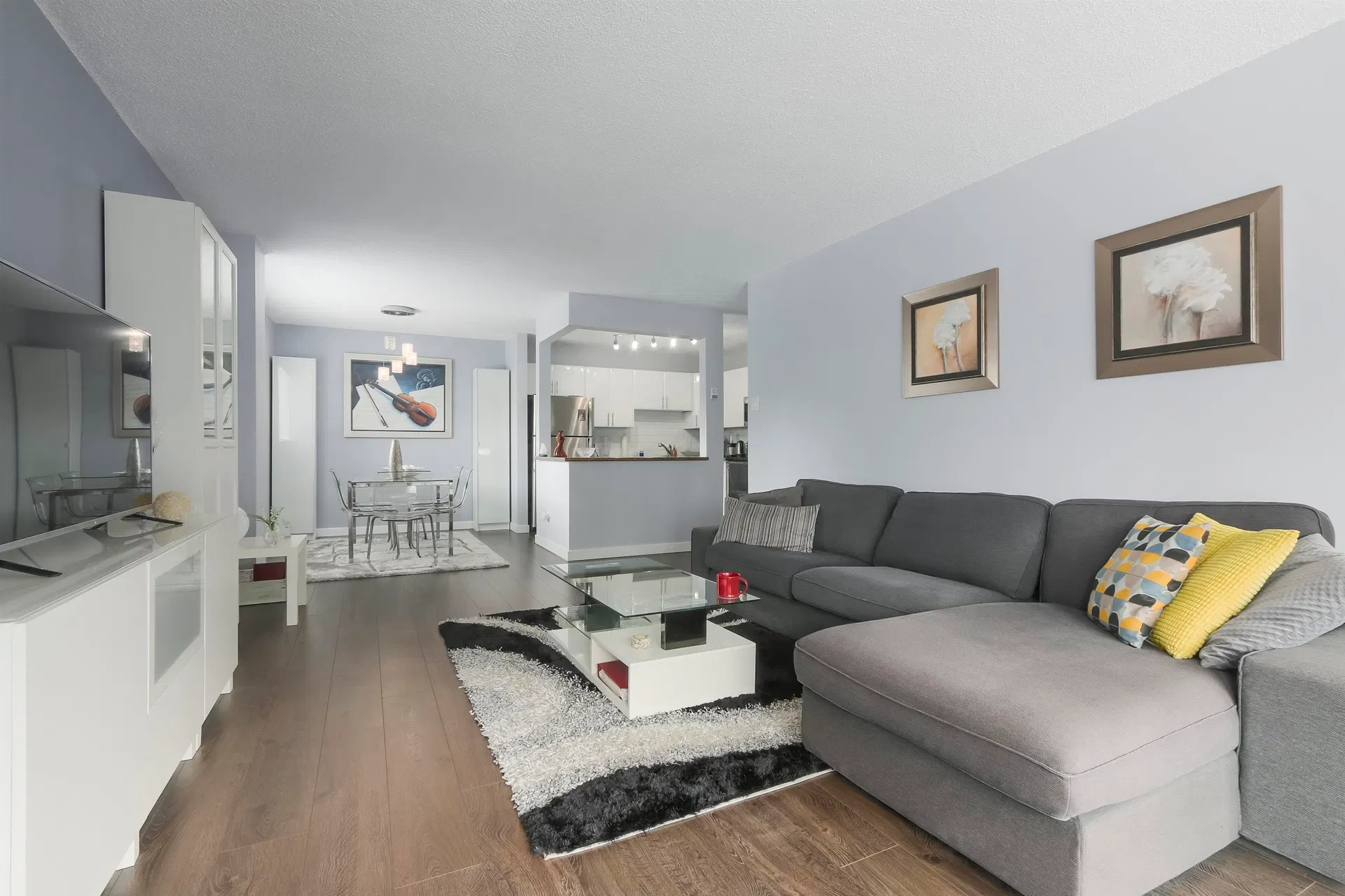 Photo 4 of 21 at #402 – 550 Eighth Street