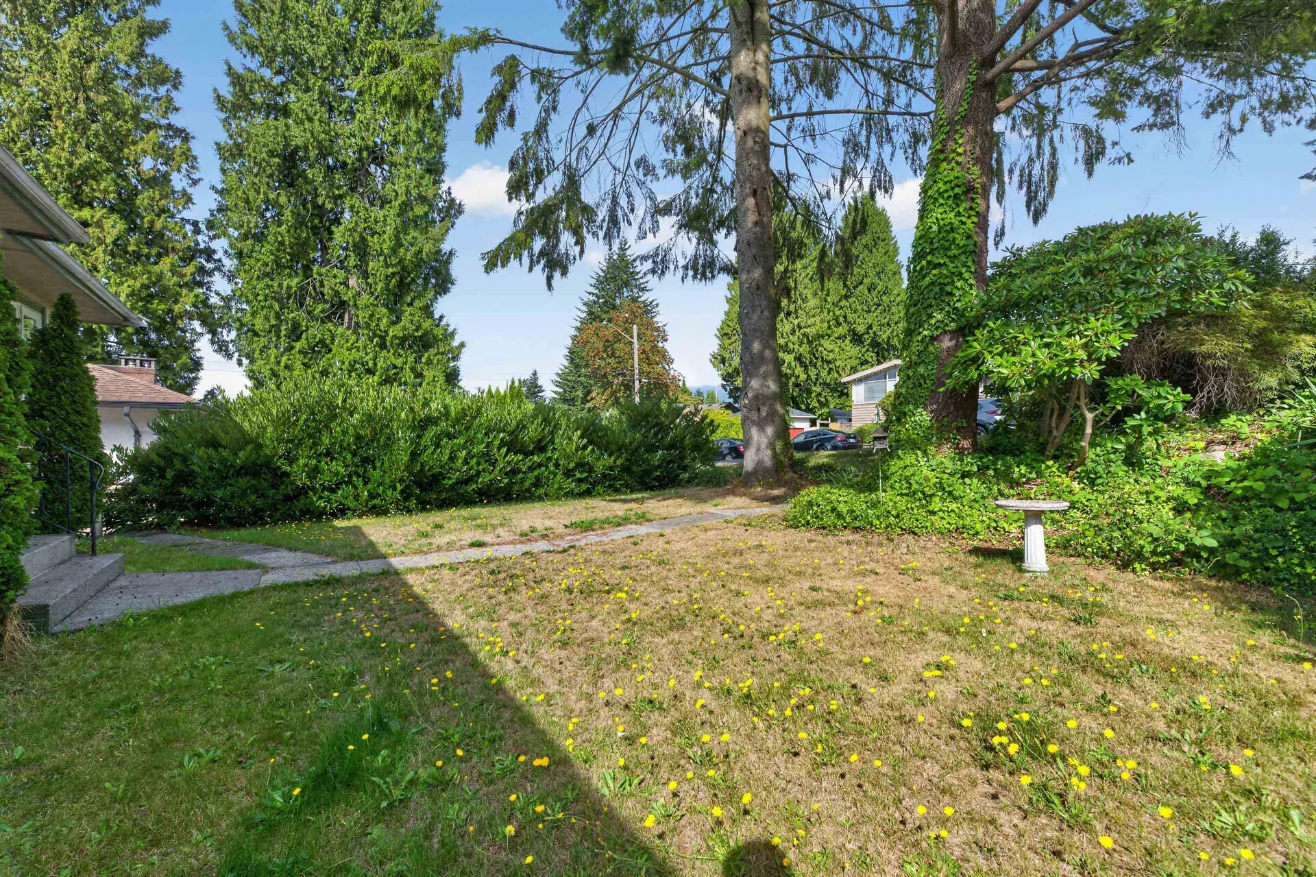Photo 3 of 34 at 341 W 24th Street