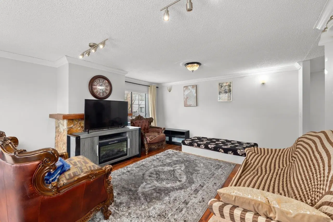 Photo 2 of 29 at #205 – 7119 133 Street