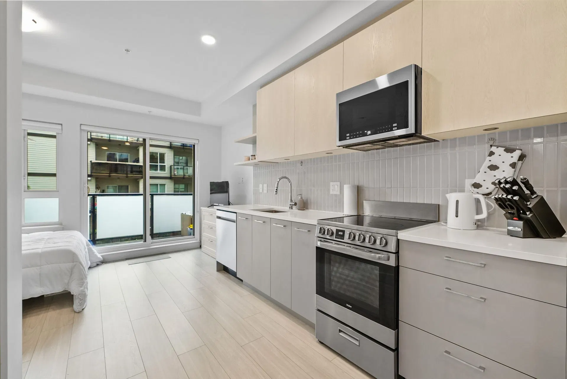Photo 2 of 24 at #211 – 10777 138 Street