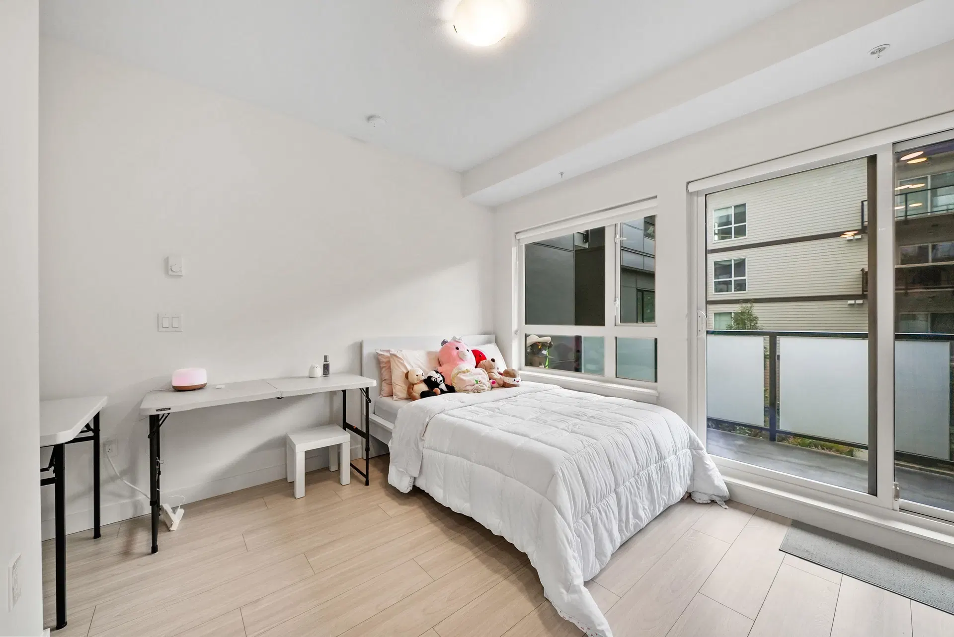 Photo 4 of 24 at #211 – 10777 138 Street